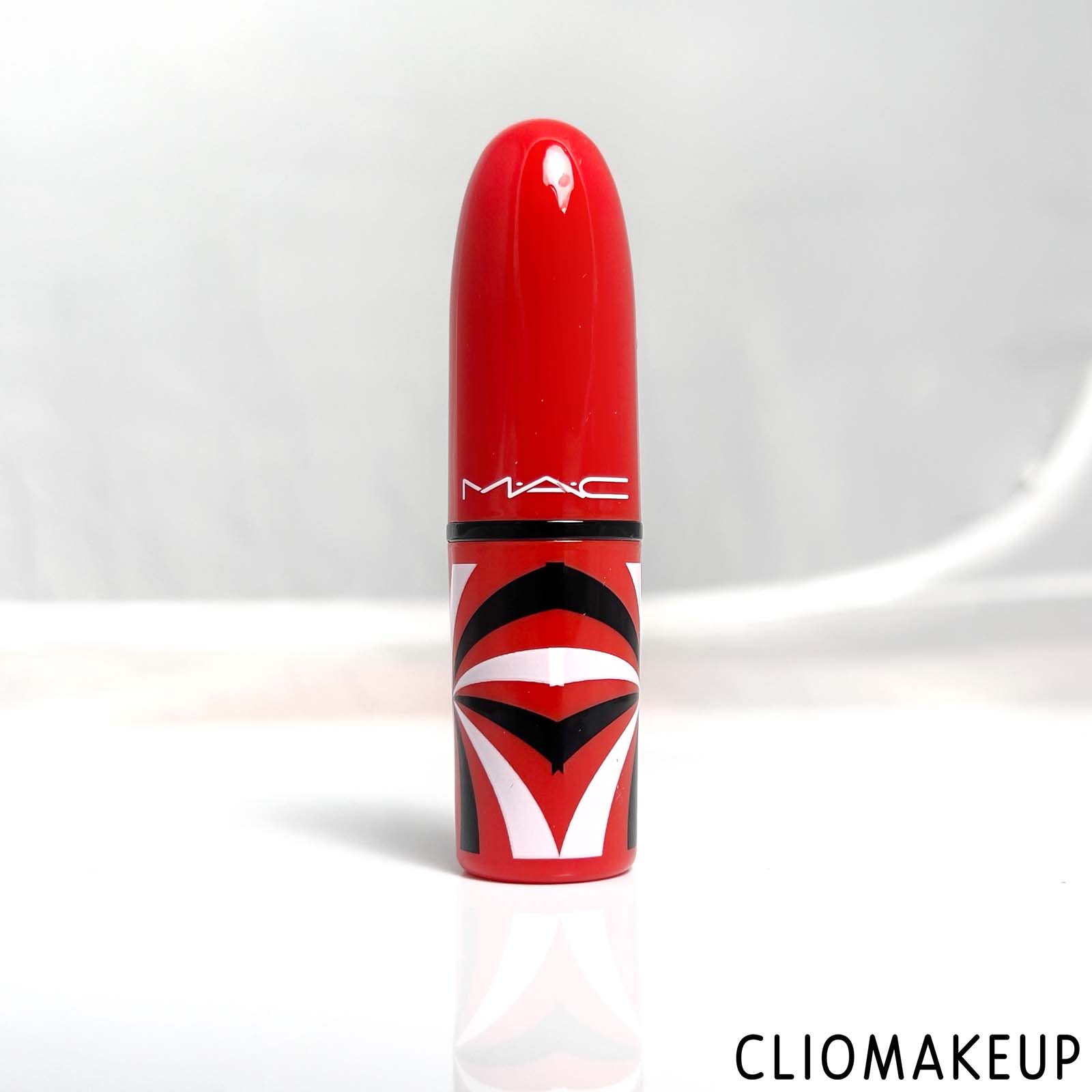 cliomakeup-recensione-rossetto-mac-hypnotizing-holiday-matte-lipstick-3