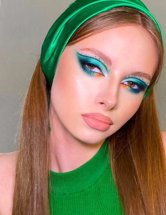 Cliomakeup-double-wing-eyeliner-makeup-verde