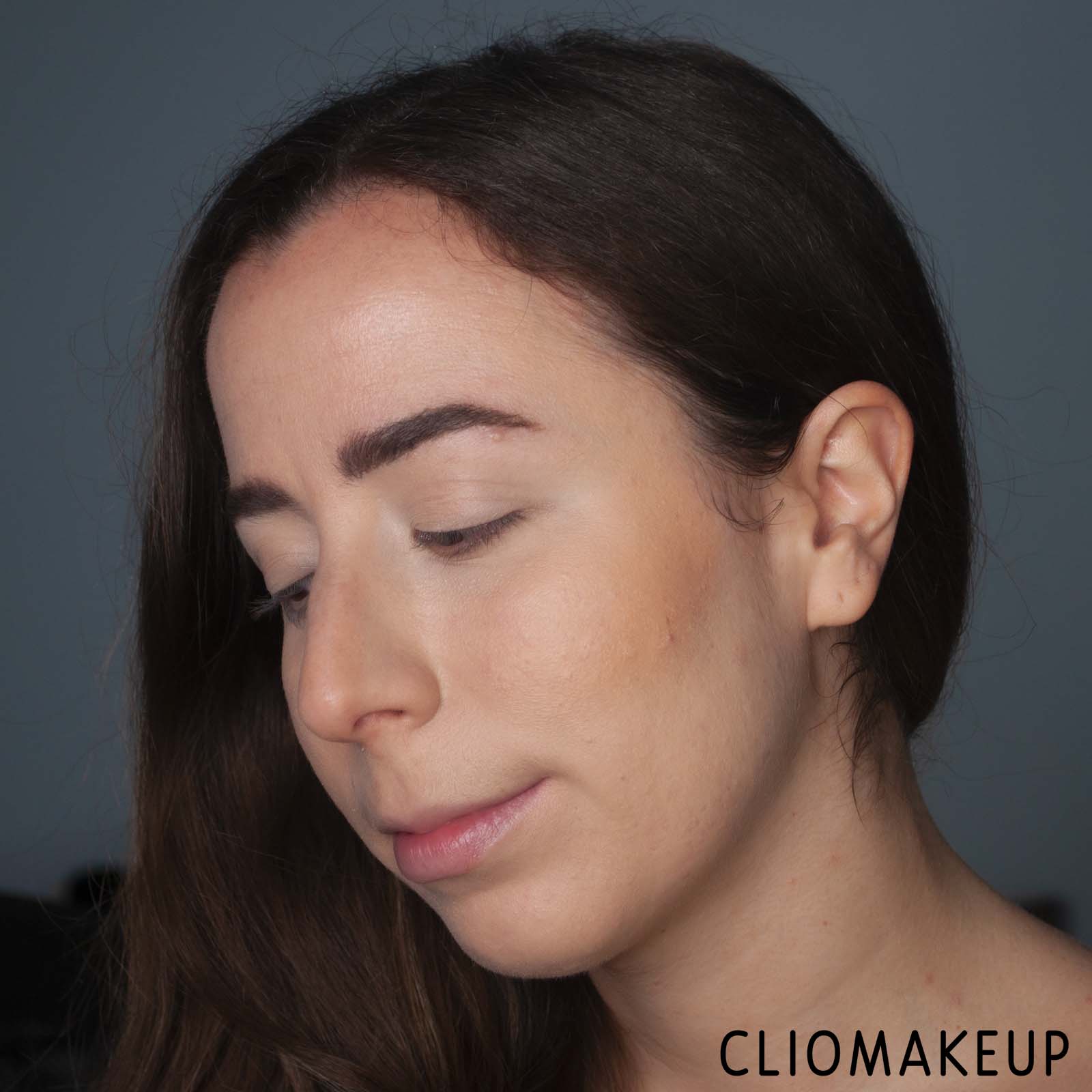 cliomakeup-recensione-correttore-kat-von-d-vegan-beauty-good-apple-lightweight-full-coverage-concealer-12