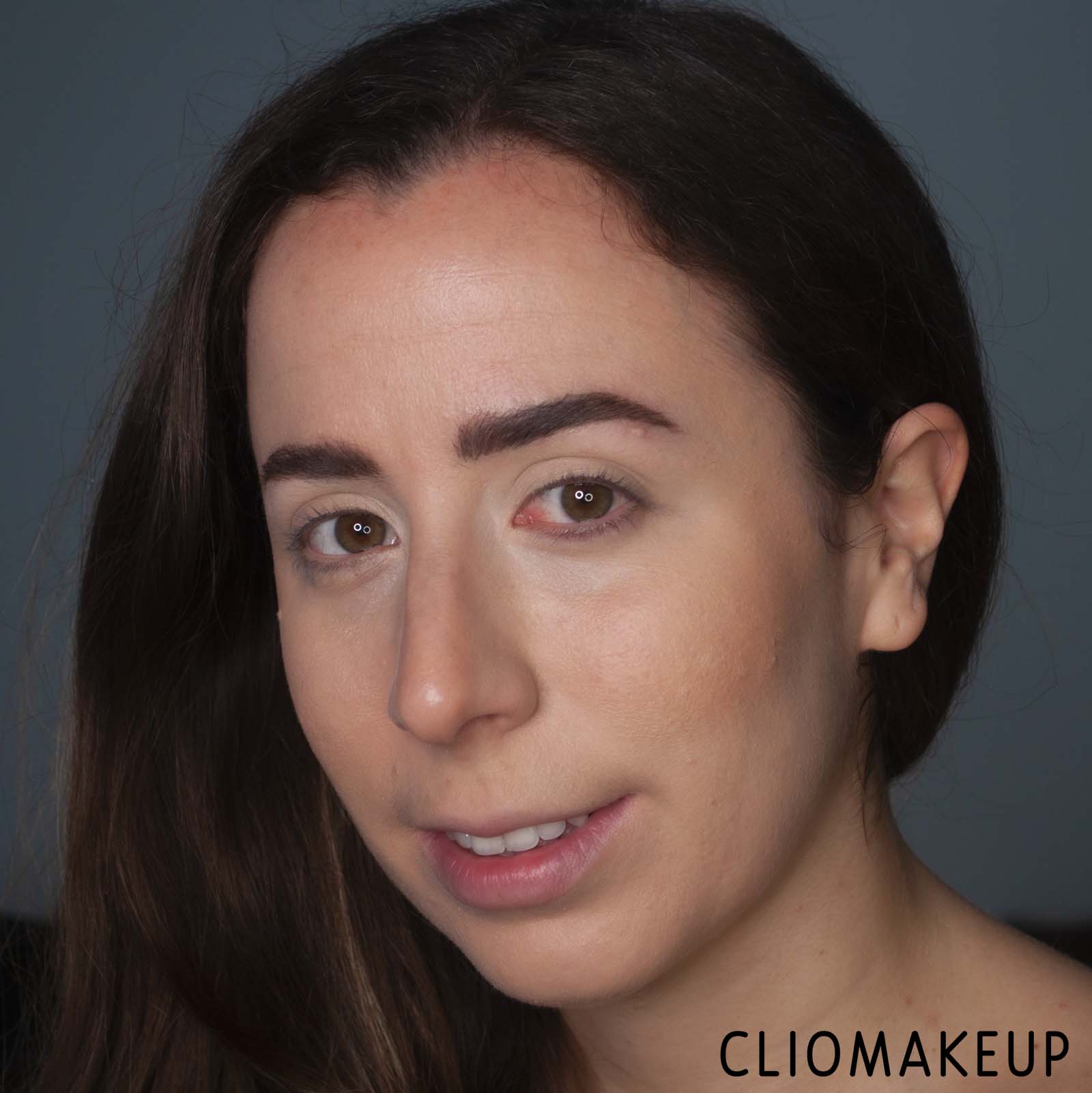 cliomakeup-recensione-correttore-kat-von-d-vegan-beauty-good-apple-lightweight-full-coverage-concealer-13