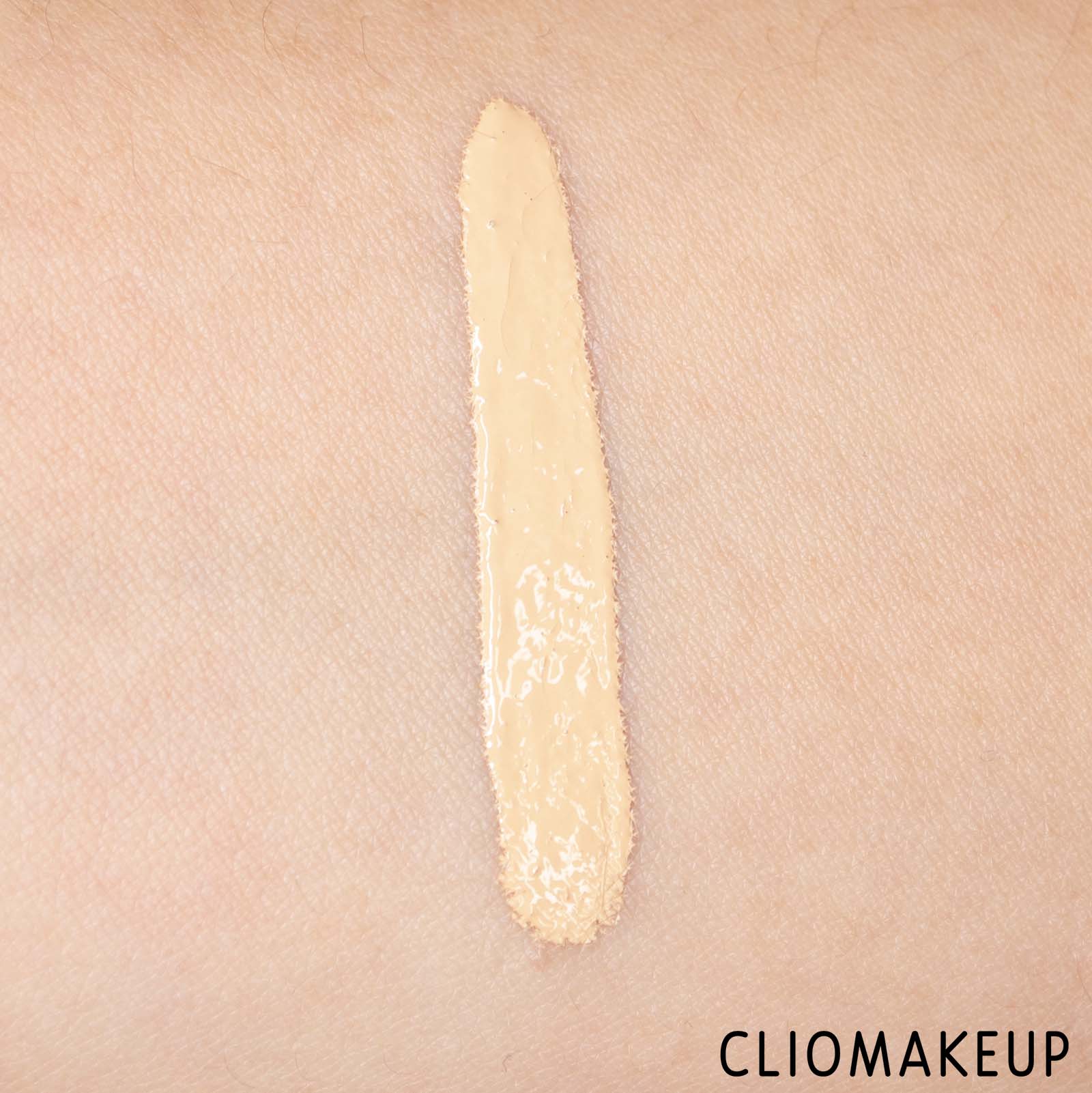 cliomakeup-recensione-correttore-wycon-l'amour-toujours-love-rewind-liquid-concealer-7