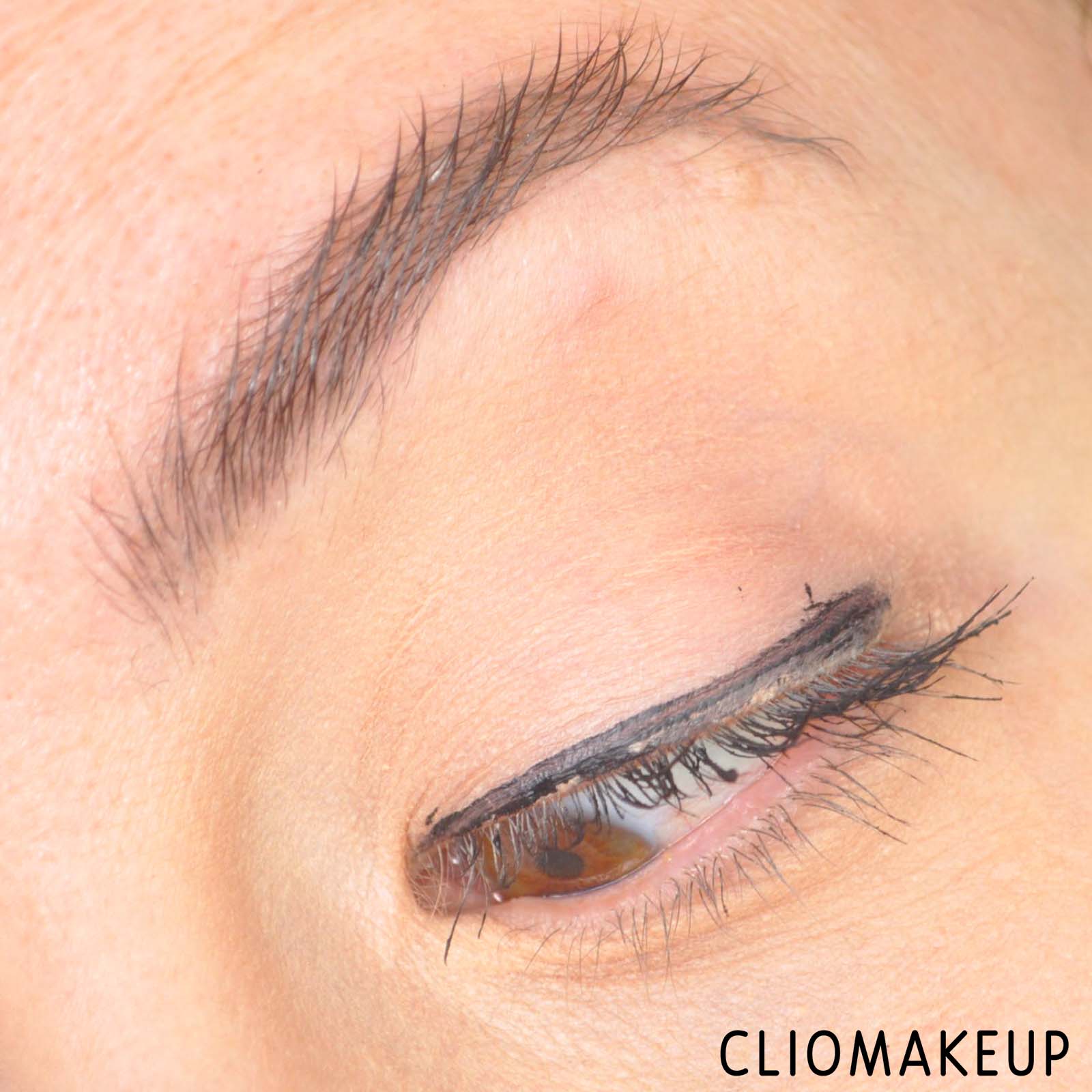 cliomakeup-recensione-mascarae-eyeliner-kiko-sweet-affaires-all-in-one-mascara-e-eyeliner-9