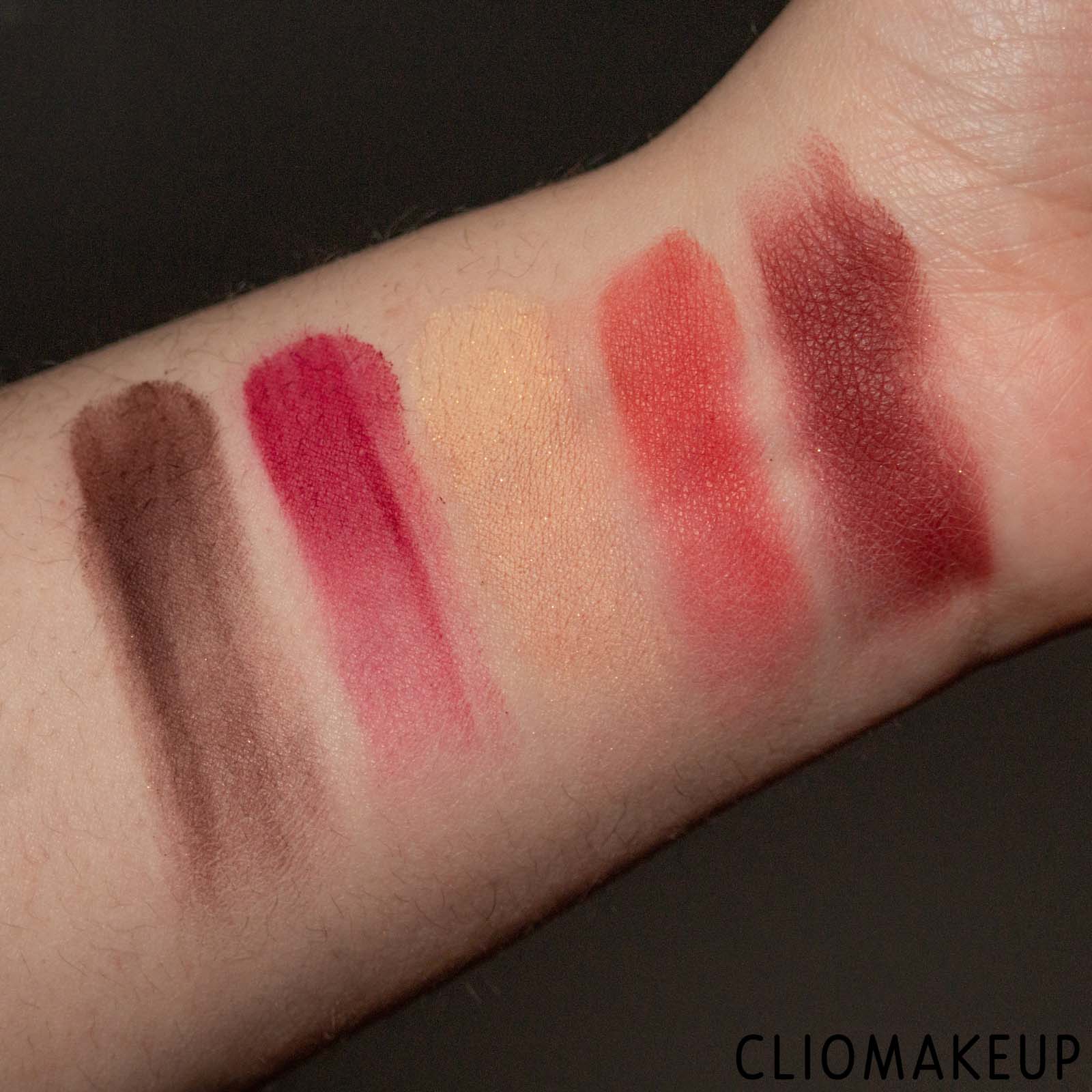 cliomakeup-recensione-palette-nyx-la-casa-de-papel-el-profesor-color-palette-7