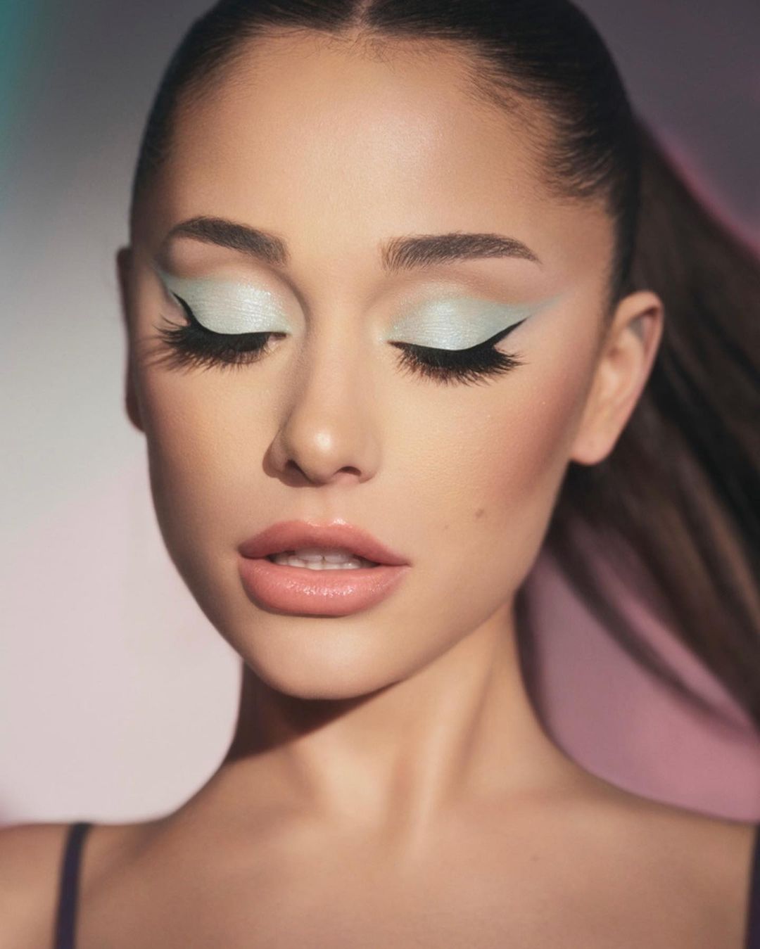 Cliomakeup-trucco-20-anni-ariana-grande