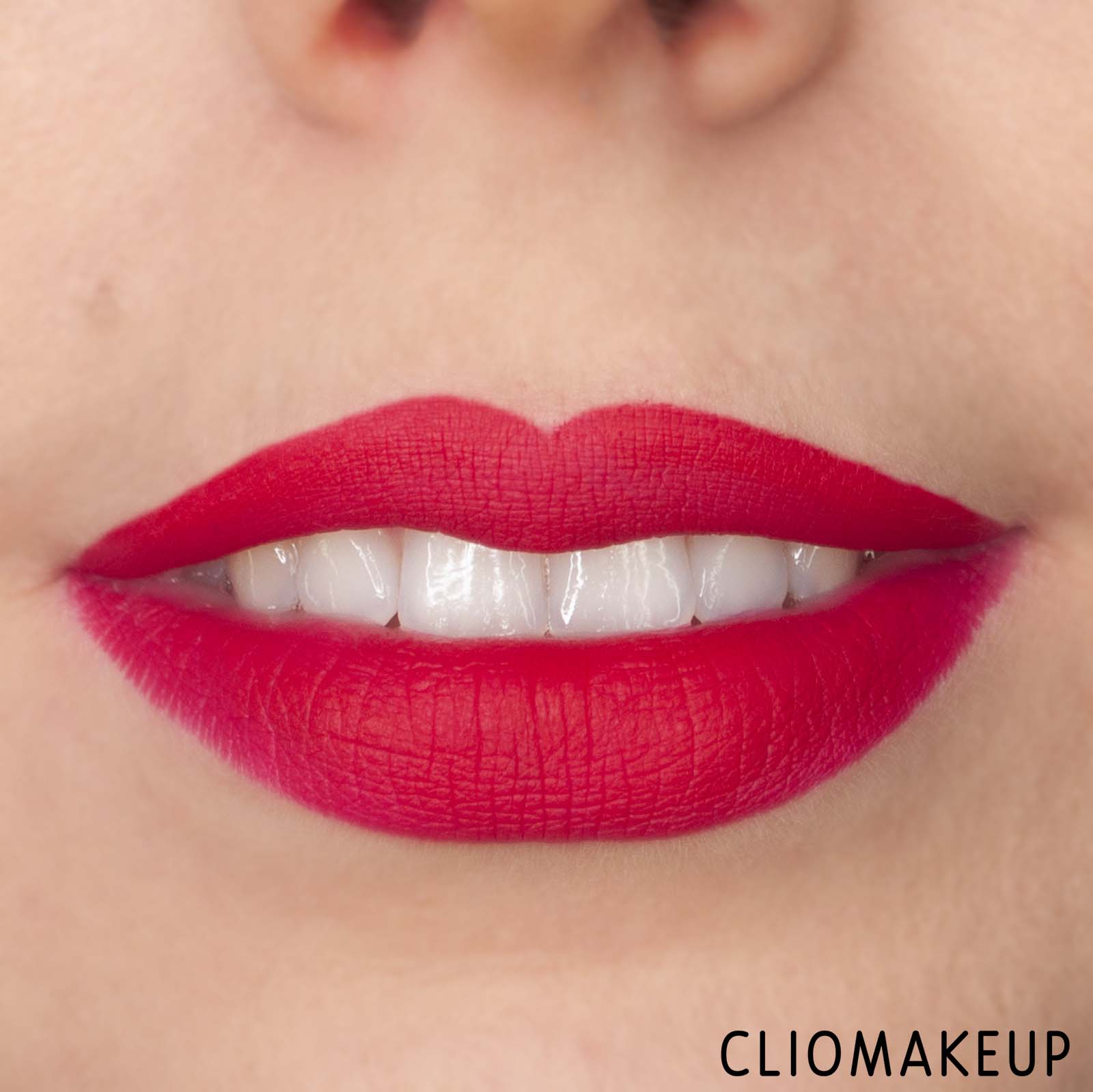 cliomakeup-recensione-rossetti-kiko-blossoming-beauty-long-lasting-matte-lipstick-13