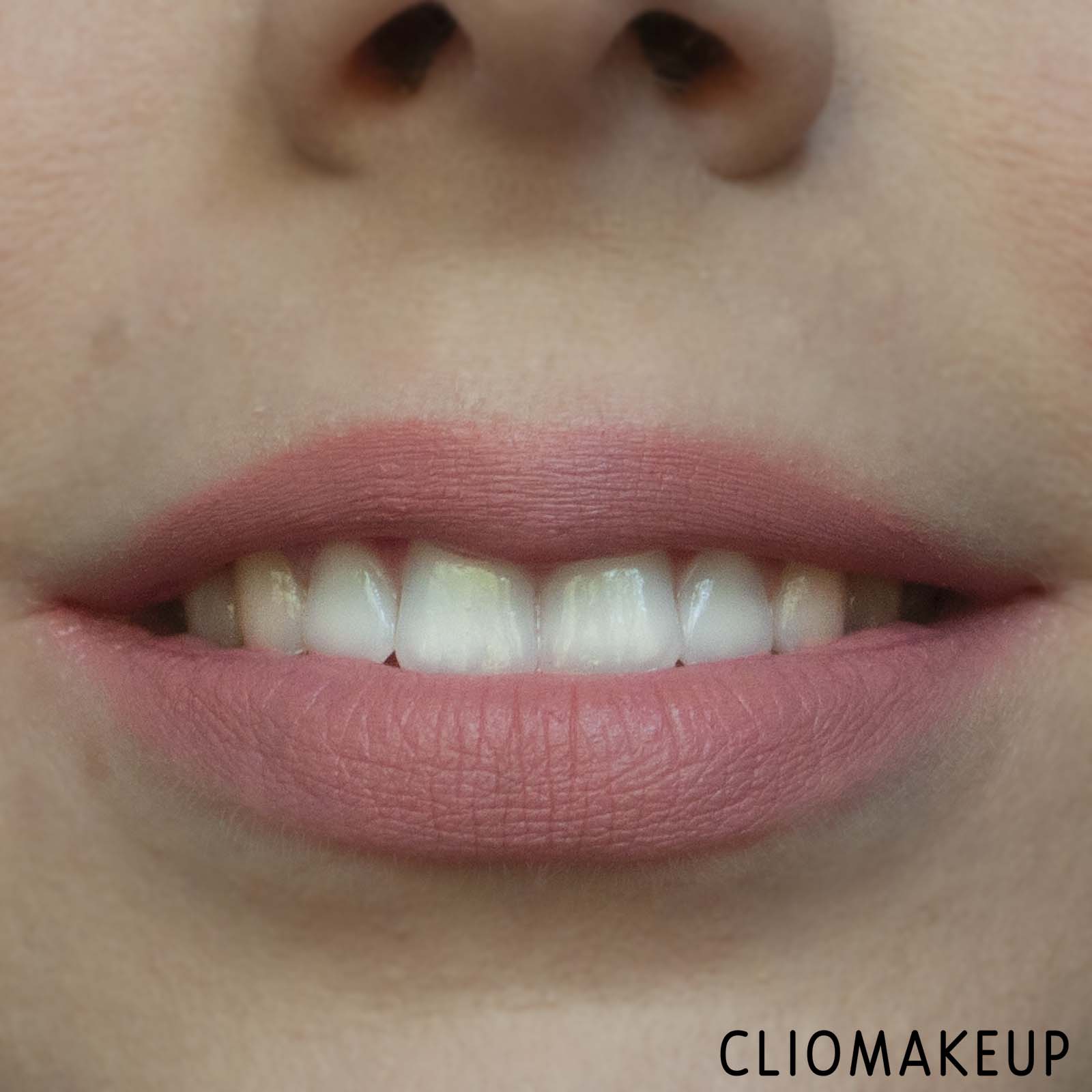 cliomakeup-recensione-stick-multiuso-kiko-blossoming-beauty-3-in-1-all-over-stick-12