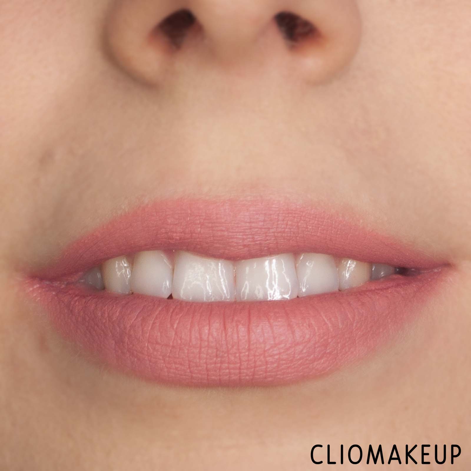 cliomakeup-recensione-stick-multiuso-kiko-blossoming-beauty-3-in-1-all-over-stick-13