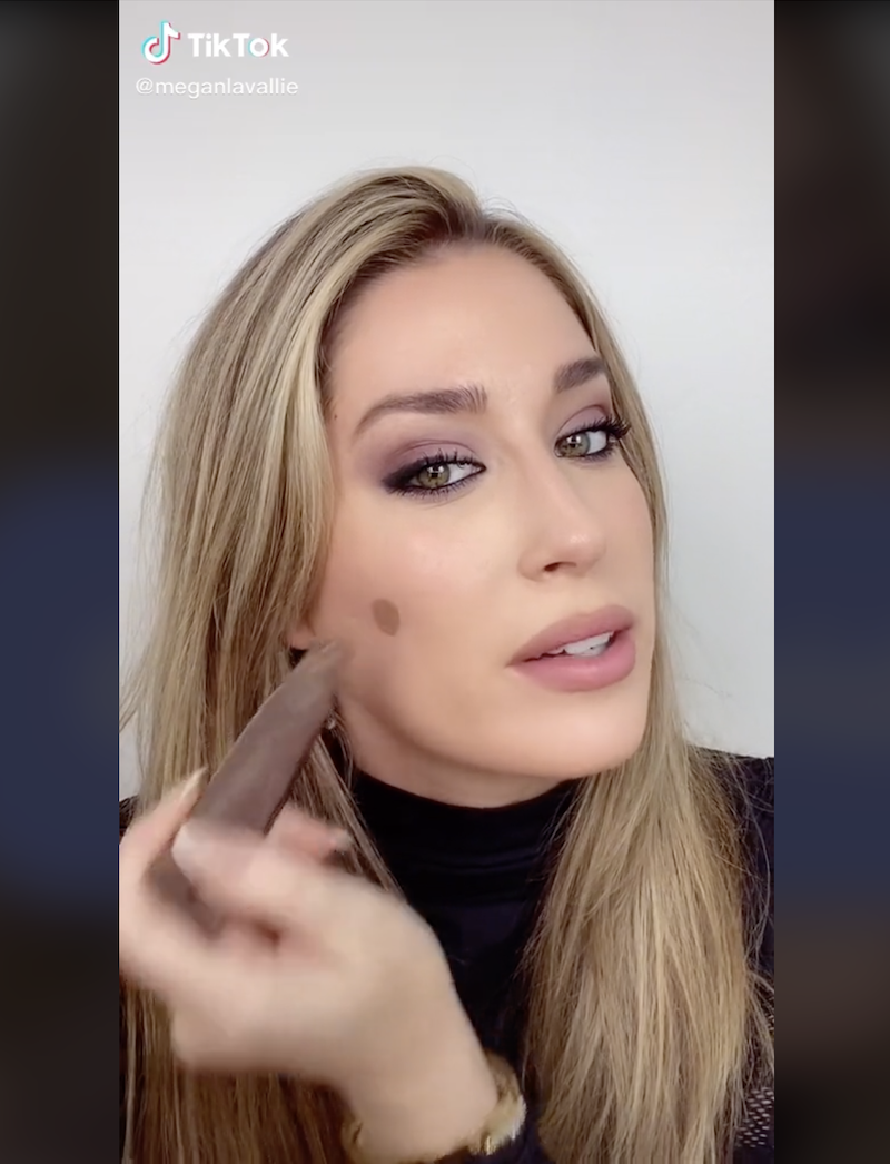 cliomakeup-tips-beauty-tiktok-teamclio-contouring