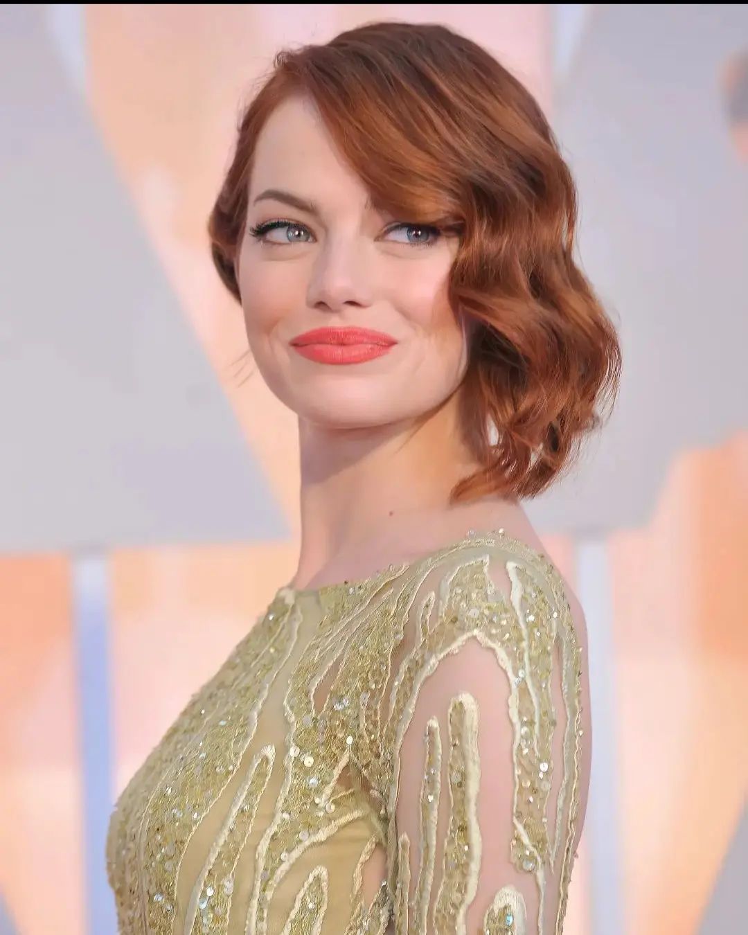 Cliomakeup-linee-guida-armocromia-makeup-emma-stone-rossetto