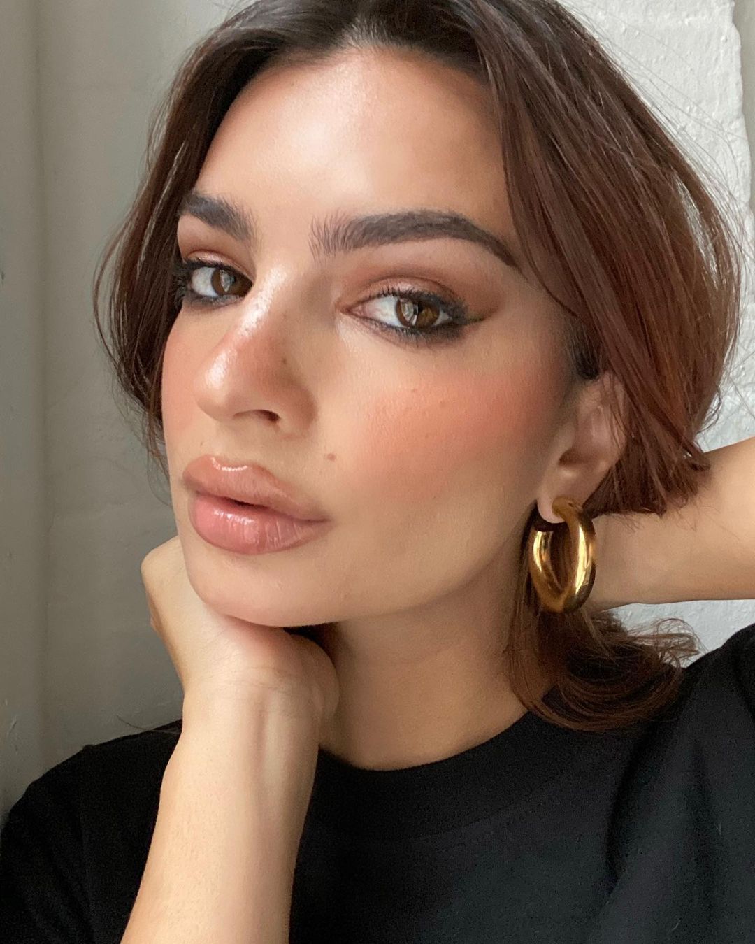 Cliomakeup-linee-guida-armocromia-makeup-emrata-blush