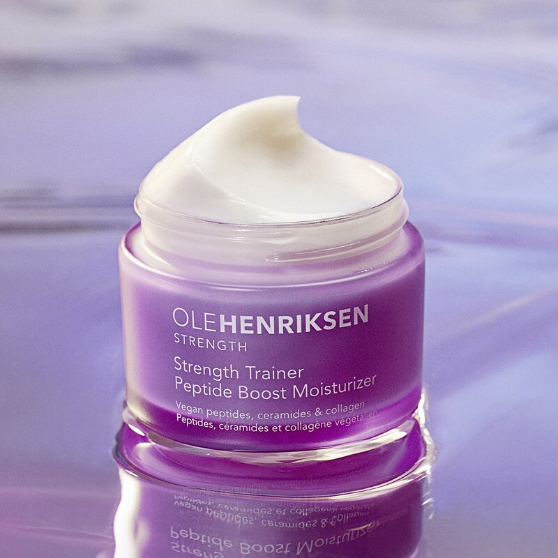 cliomakeup-creme-viso-leggere-2022-olehenriksen-peptide-boost