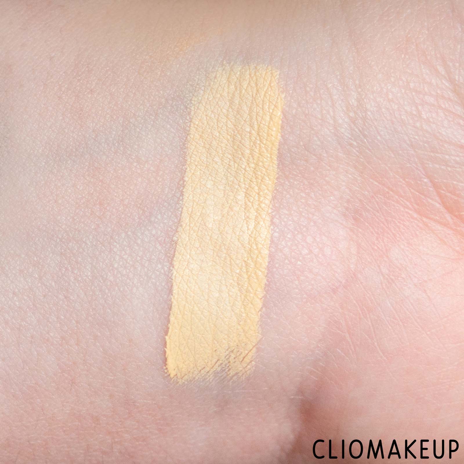 cliomakeup-recensione-correttore-one-size-turn-up-the-base-butter-silk-concealer-6