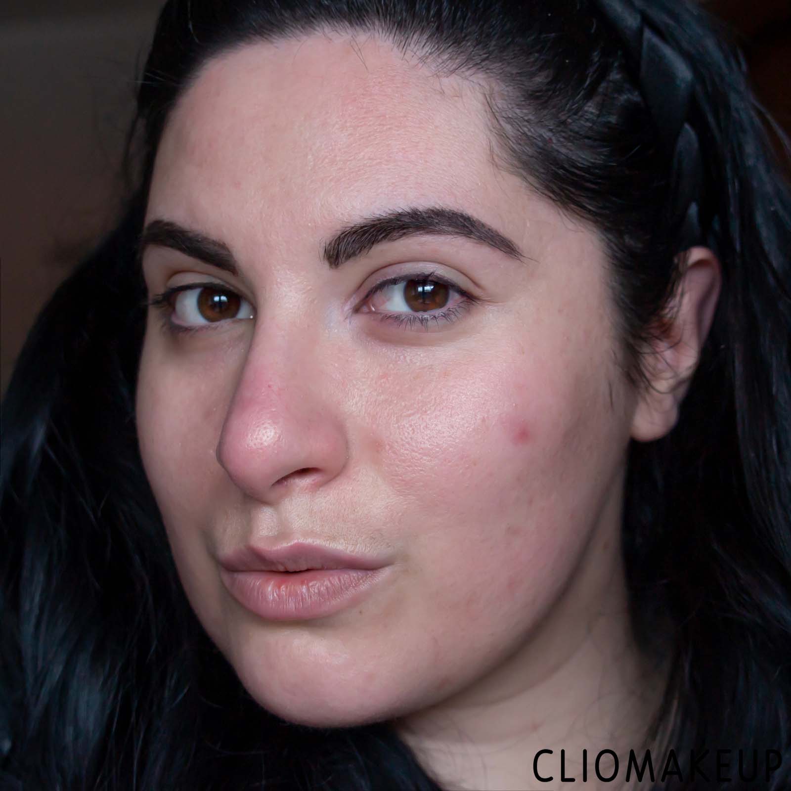 cliomakeup-recensione-fondotinta-rimmel-lasting-finish-buildable-coverage-powder-foundation-10