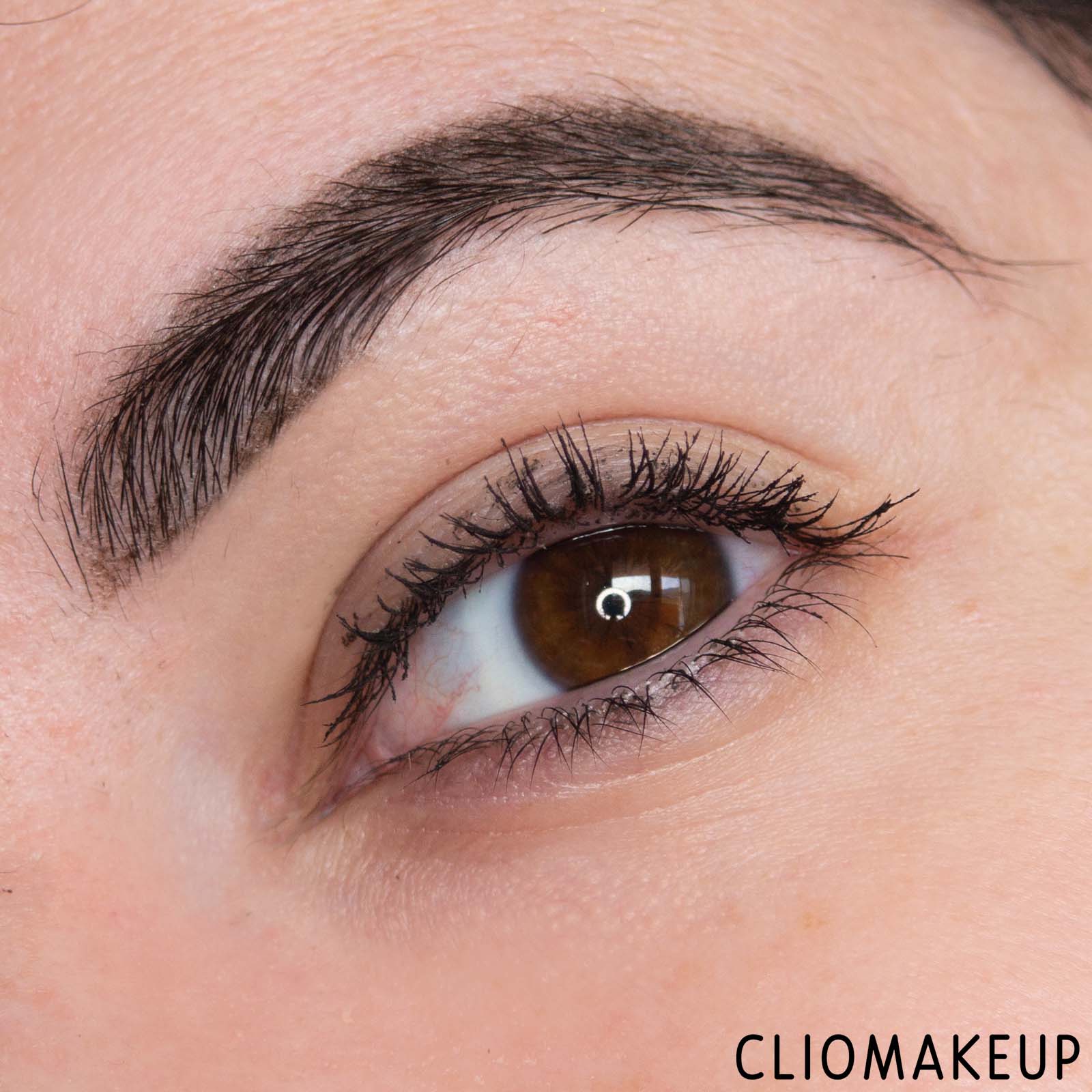 cliomakeup-recensione-mascara-maybelline-the-colossal-big-shot-waterproof-13