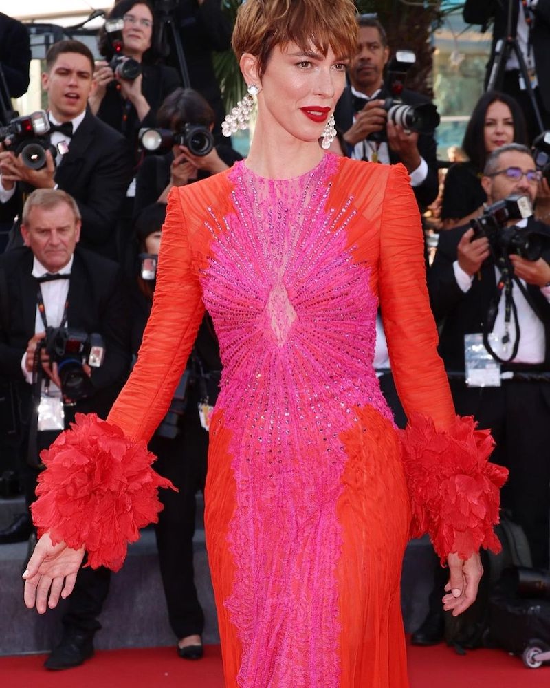 cliomakeup-beauty-look-festival-cannes-2022-teamclio-rebecca-hall2