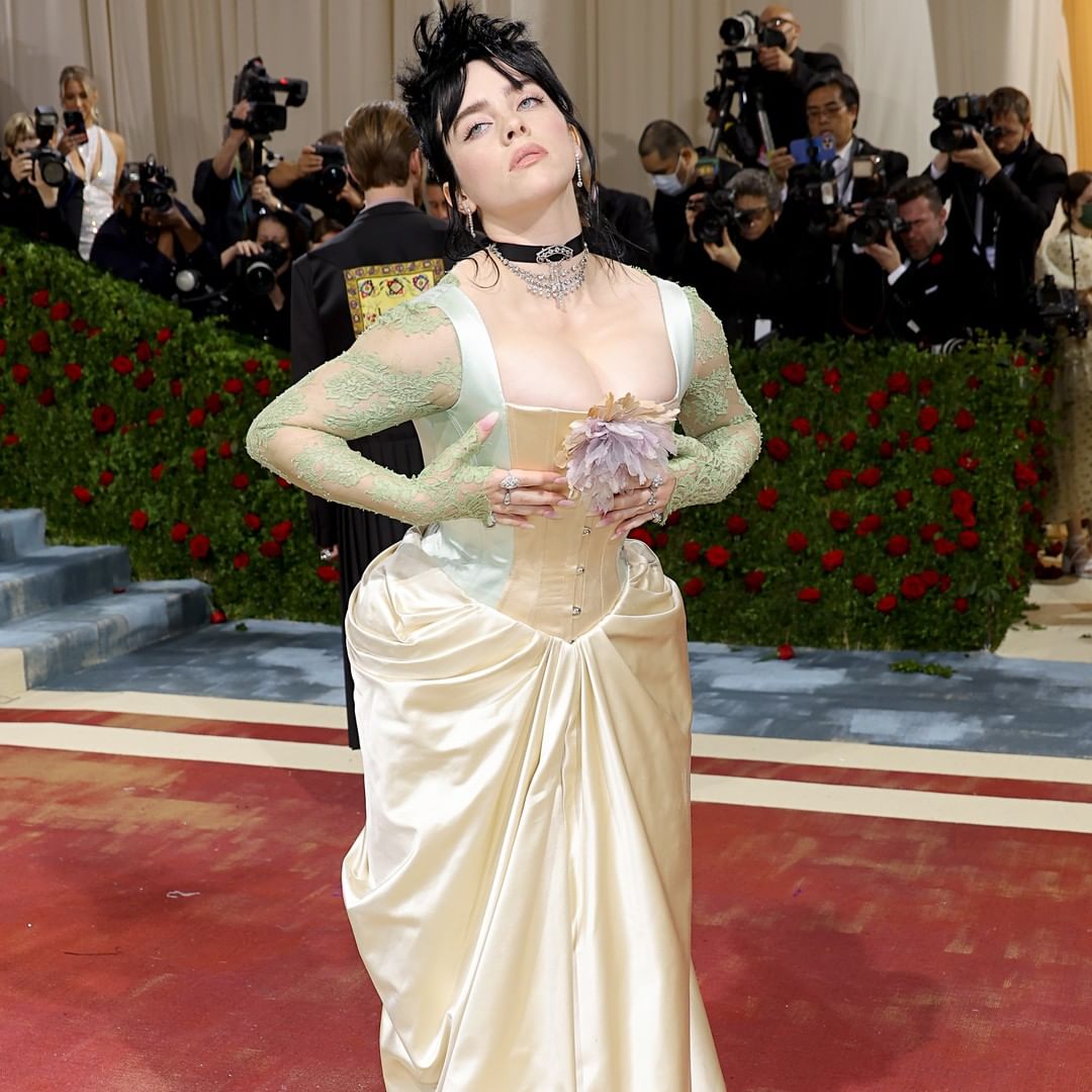 cliomakeup-met-gala-2022-look-star-9