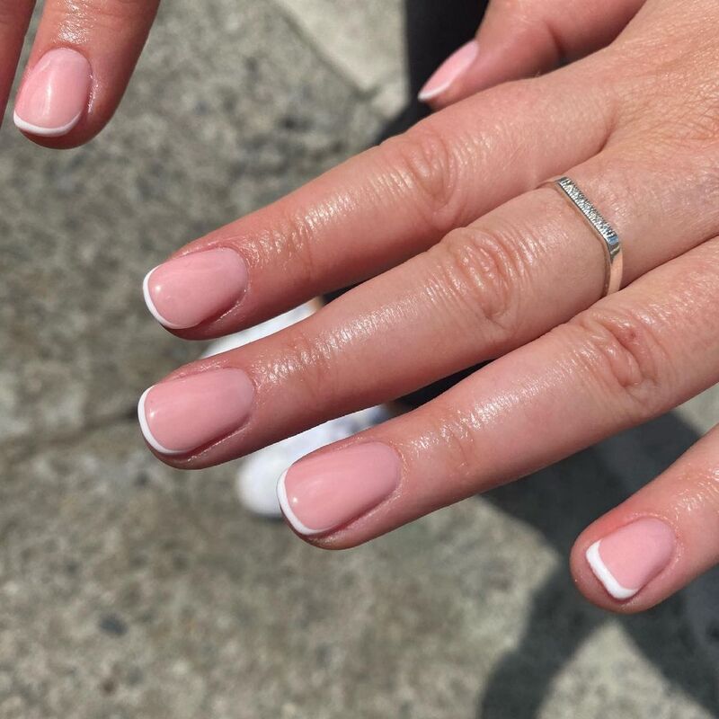 cliomakeup-micro-french-manicure-lunetta