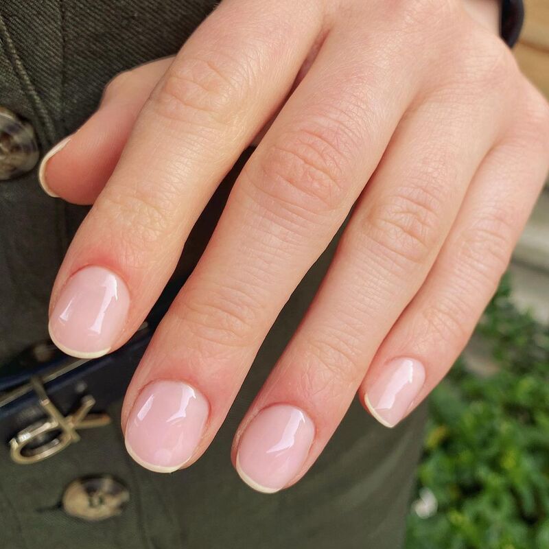 cliomakeup-micro-french-manicure-naturali