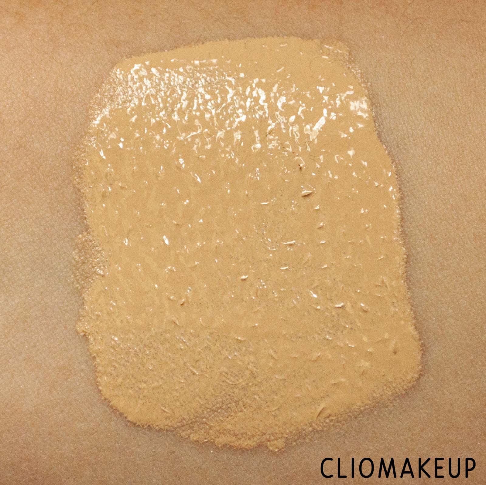 cliomakeup-recensione-fondotinta-nars-light-reflecting-foundation-6