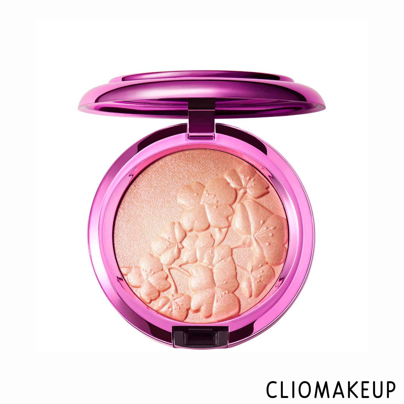 cliomakeup-recensione-illuminante-mac-wild-cherry-extra-dimension-skinfinish-1