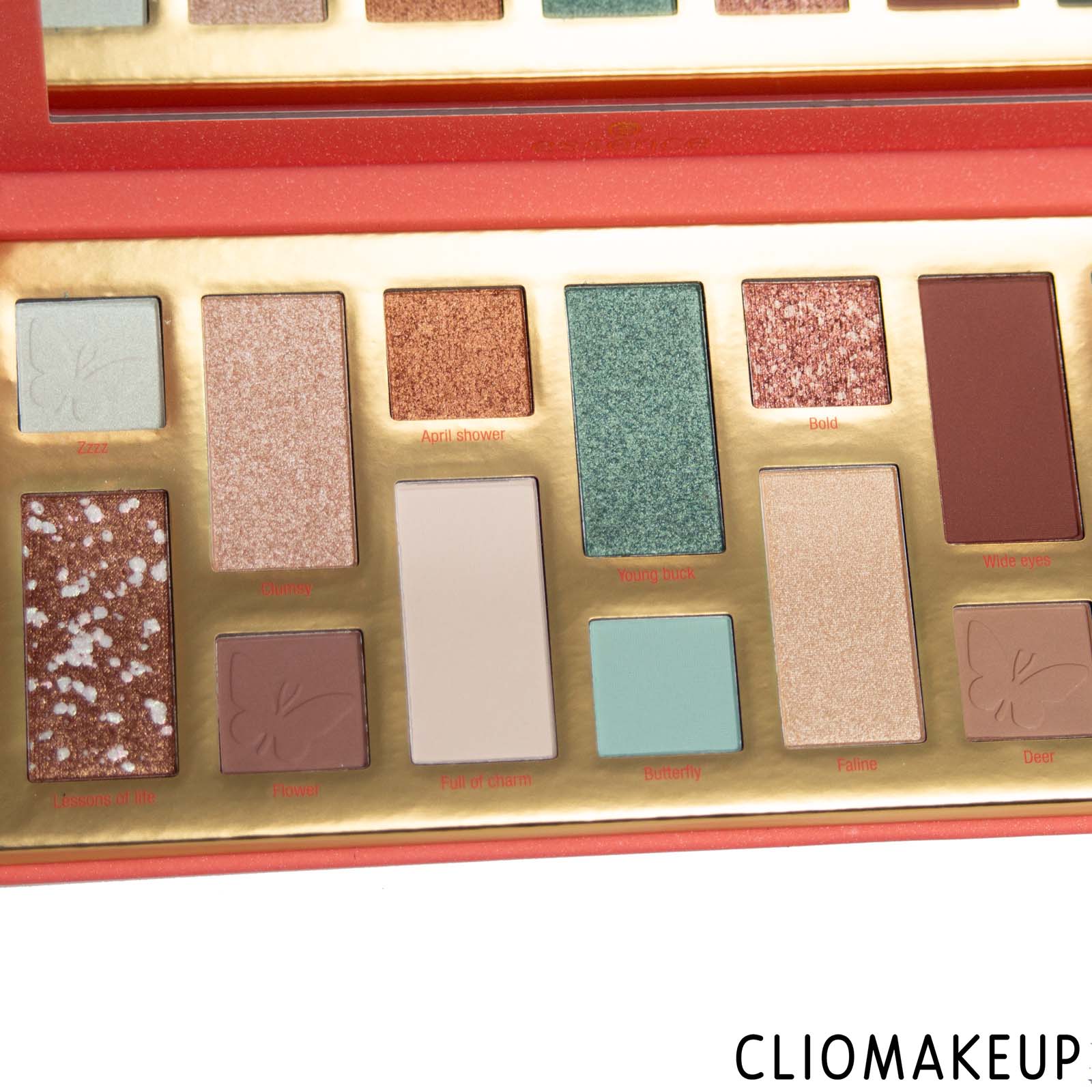 cliomakeup-recensione-palette-essence-disney-classics-bambi-silky-eyeshadow-palette-5