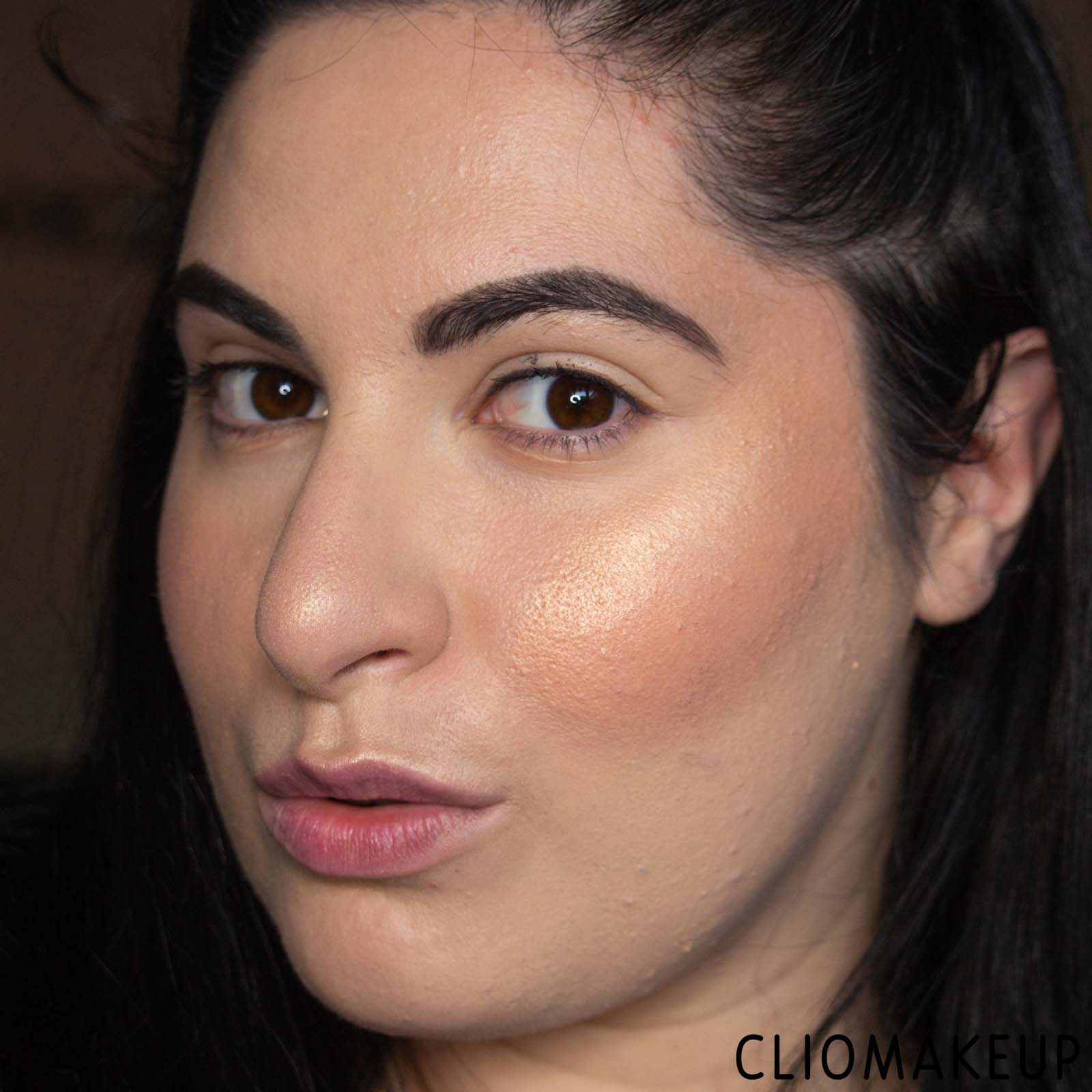 cliomakeup-recensione-palette-illuminanti-layla-cosmetics-laylight-11