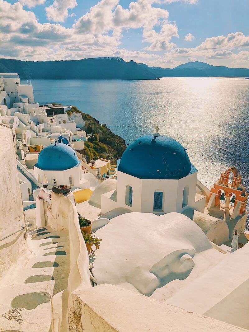 cliomakeup-viaggi-di-nozze-2022-santorini