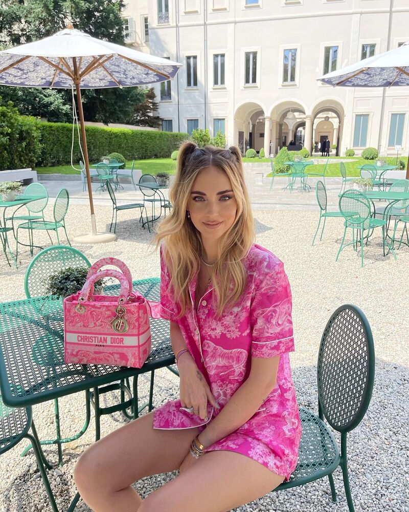 cliomakeup-accessori-capelli-estate-2022-chiara-ferragni