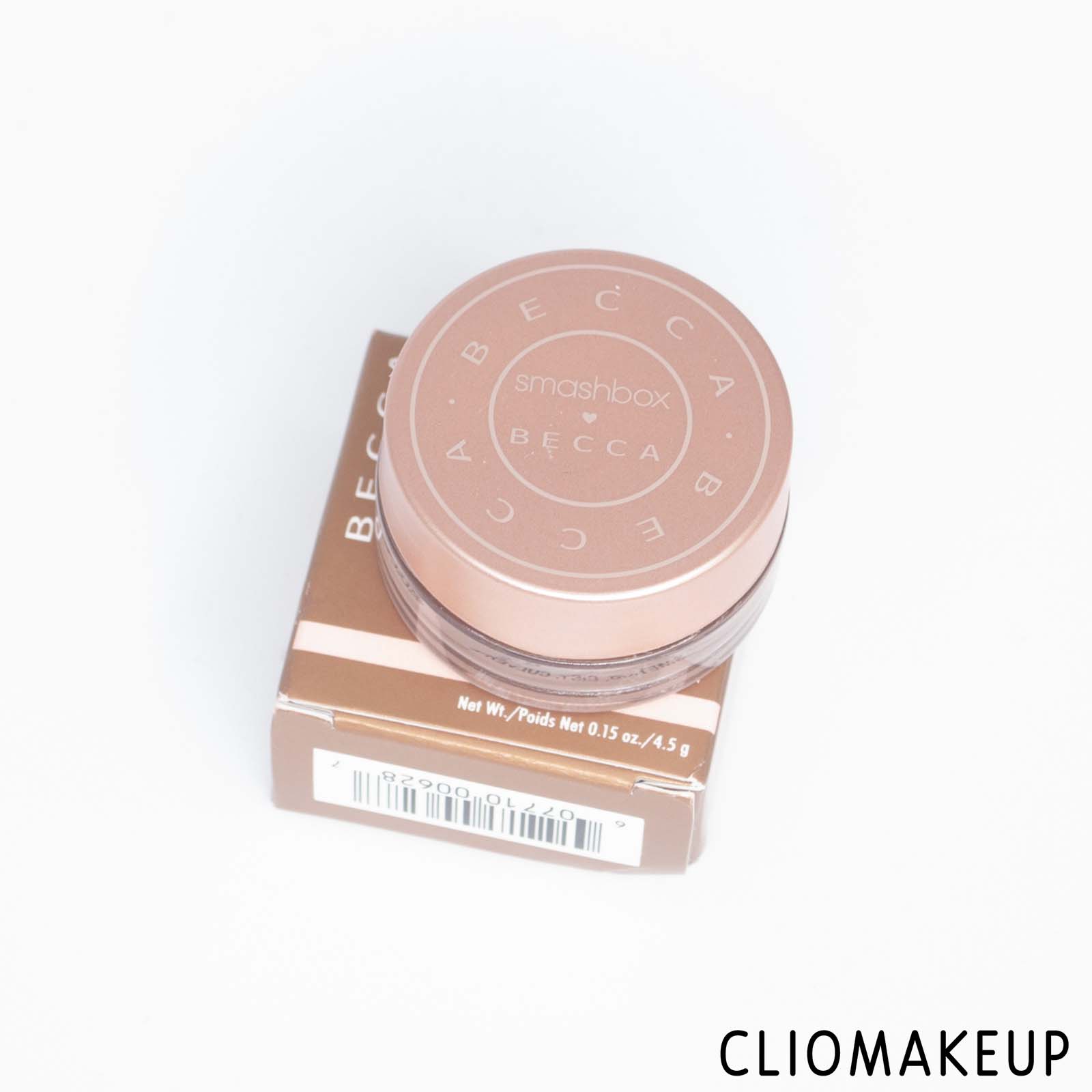 cliomakeup-recensione-correttore-becca-under-eye-brightening-concealer-4