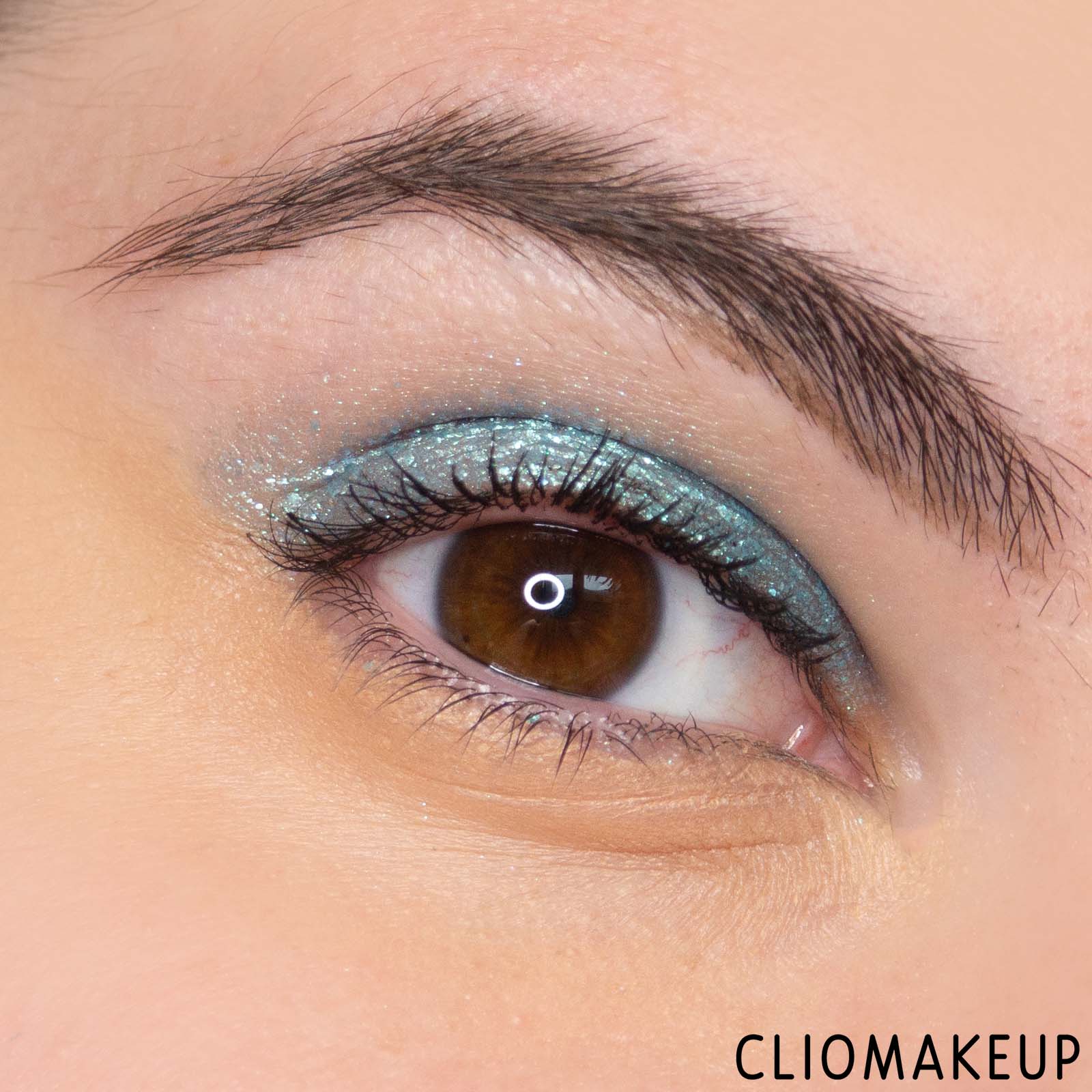 cliomakeup-recensione-ombretto-nars-powerchrome-loose-eye-pigment-10