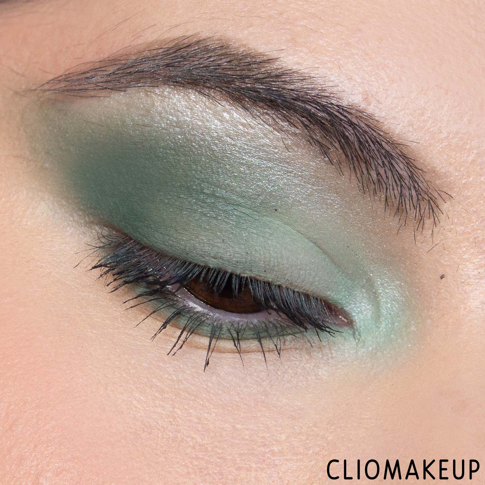 cliomakeup-recensione-palette-essence-benvenuti-a-roma-eyeshadow-palette-15