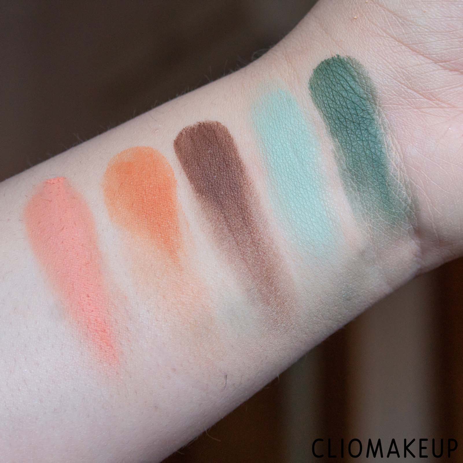 cliomakeup-recensione-palette-essence-benvenuti-a-roma-eyeshadow-palette-6