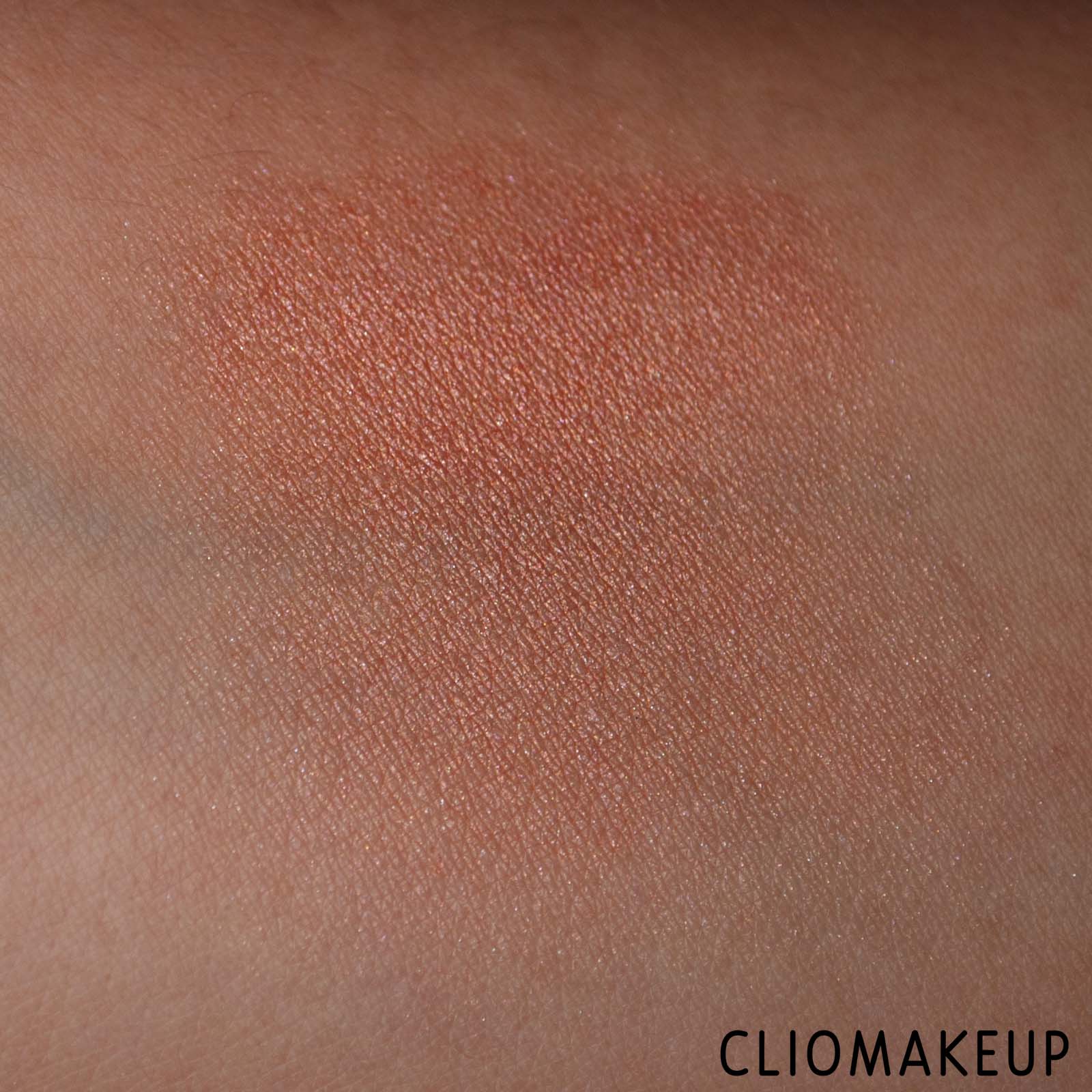 cliomakeup-recensione-blush-revolution-pro-hydra-bright-cream-blush-8