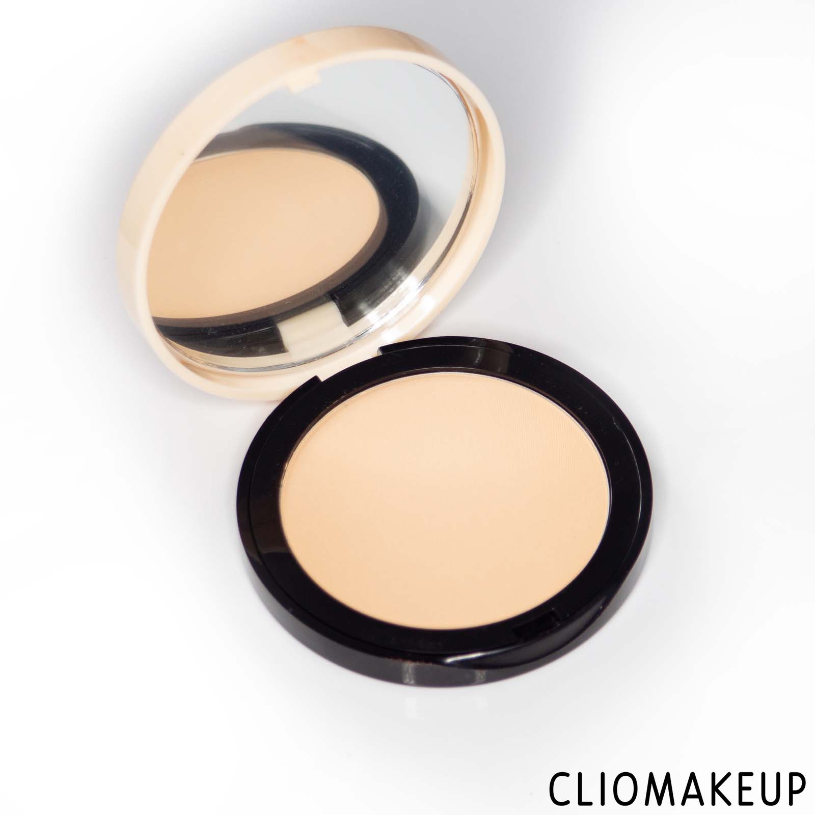 cliomakeup-recensione-cipria-pupa-wonder-me-cipria-non-cipria-polvere-viso-compatta-perfezione-istantanea-5