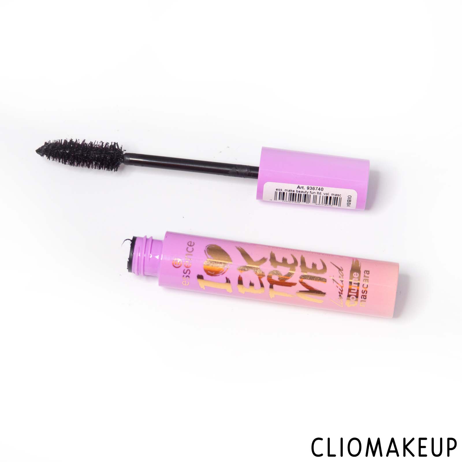 cliomakeup-recensione-mascara-essence-make-beauty-fun-i-love-extreme-limited-edition-volume-mascara-4