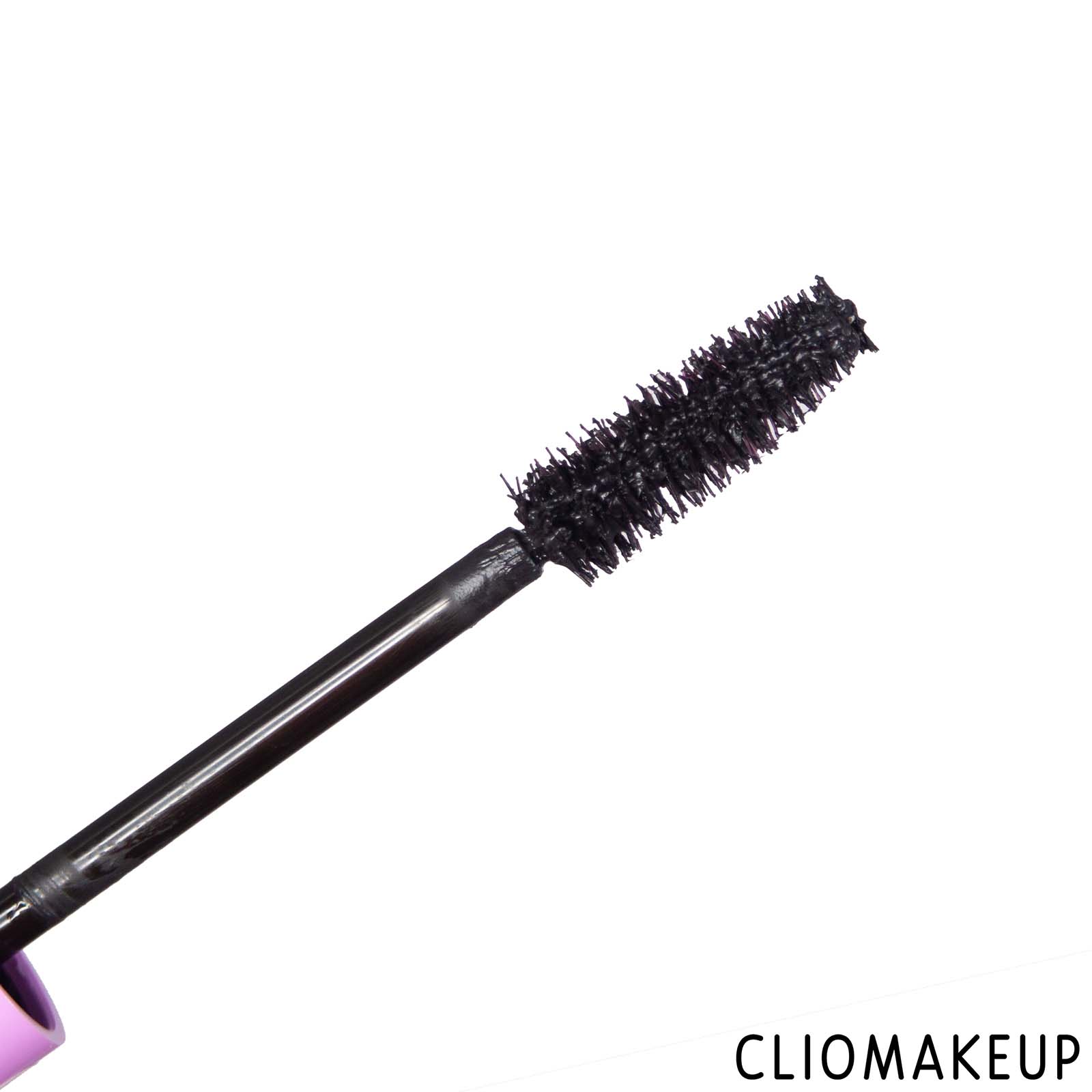 cliomakeup-recensione-mascara-essence-make-beauty-fun-i-love-extreme-limited-edition-volume-mascara-5