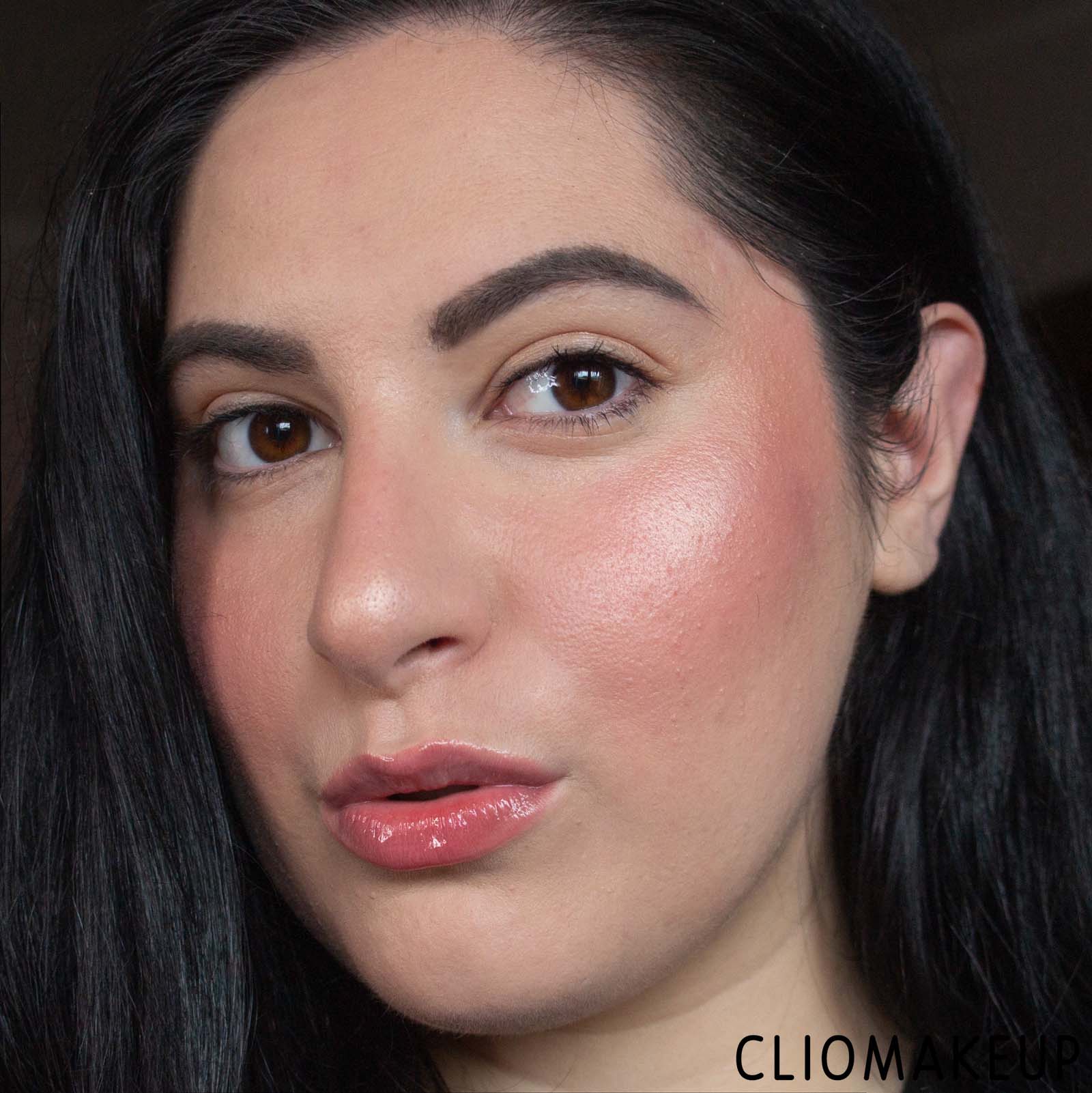 cliomakeup-recensione-siero-illuminante-essence-cute-as-shell-face-glow-booster-27