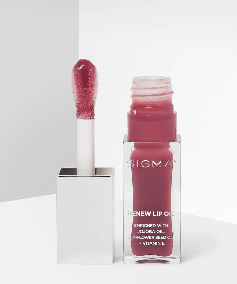 cliomakeup-lip-oil-2022-sigma-renew-lip-oil