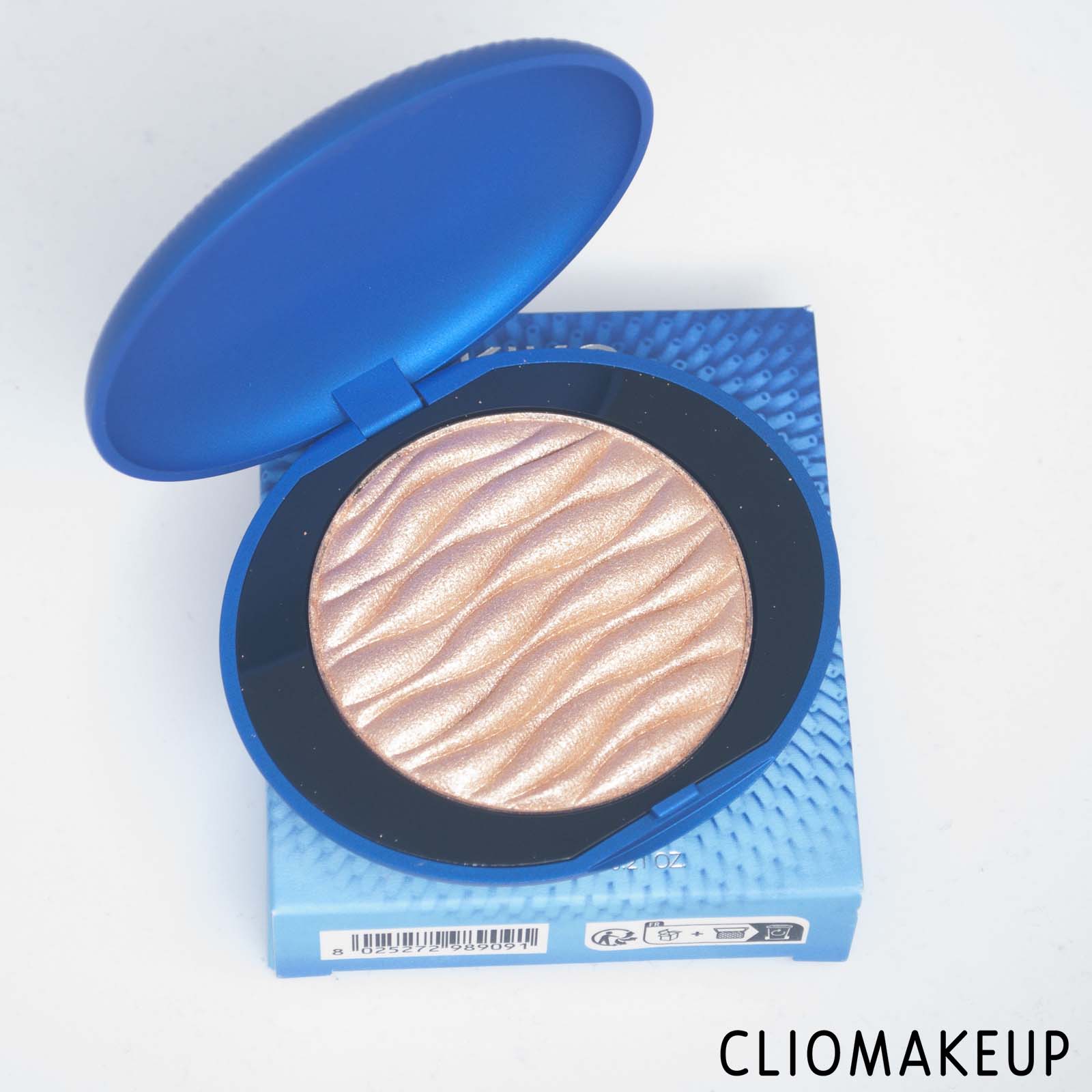 cliomakeup-recensione-illuminante-kiko-blue-me-pearl-highlighter-5