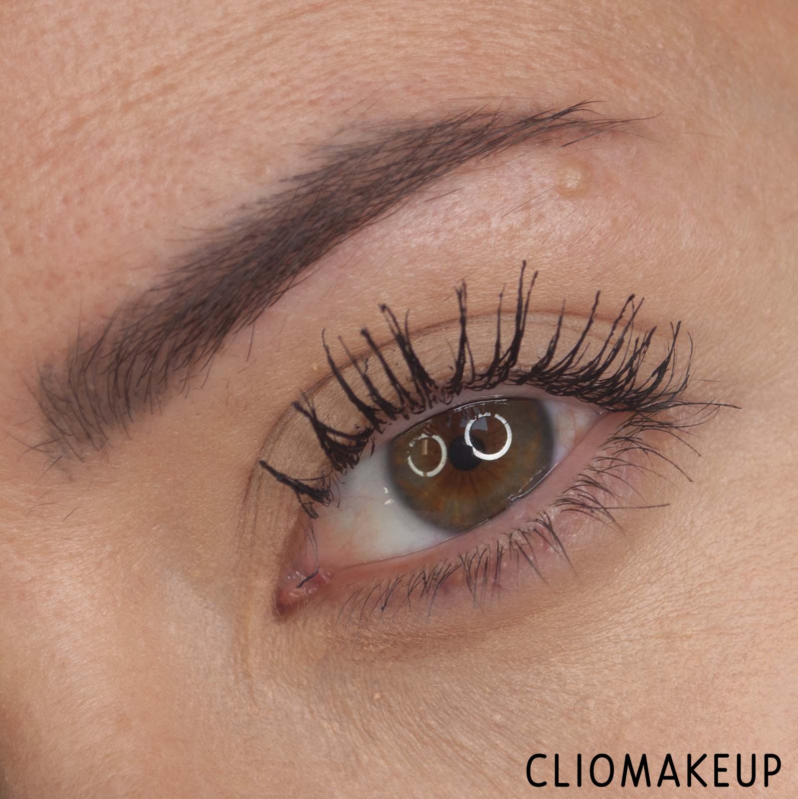 cliomakeup-recensione-mascara-kiko-blue-me-36h-lasting-e-volume-effect-mascara-13