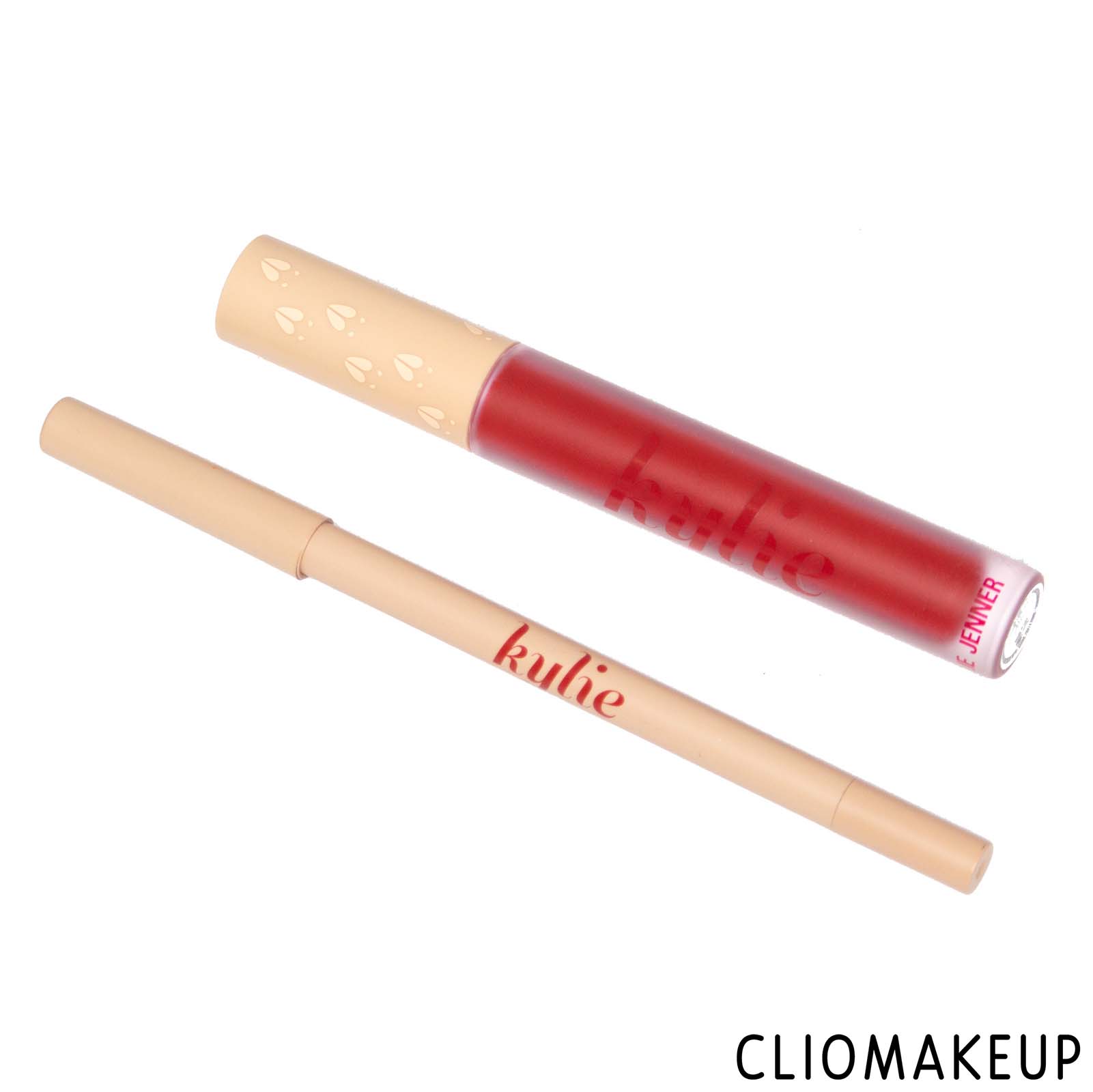 cliomakeup-recensione-set-labbra-kylie-jenner-matte-liquid-lipstick-e-lip-liner-kit-3