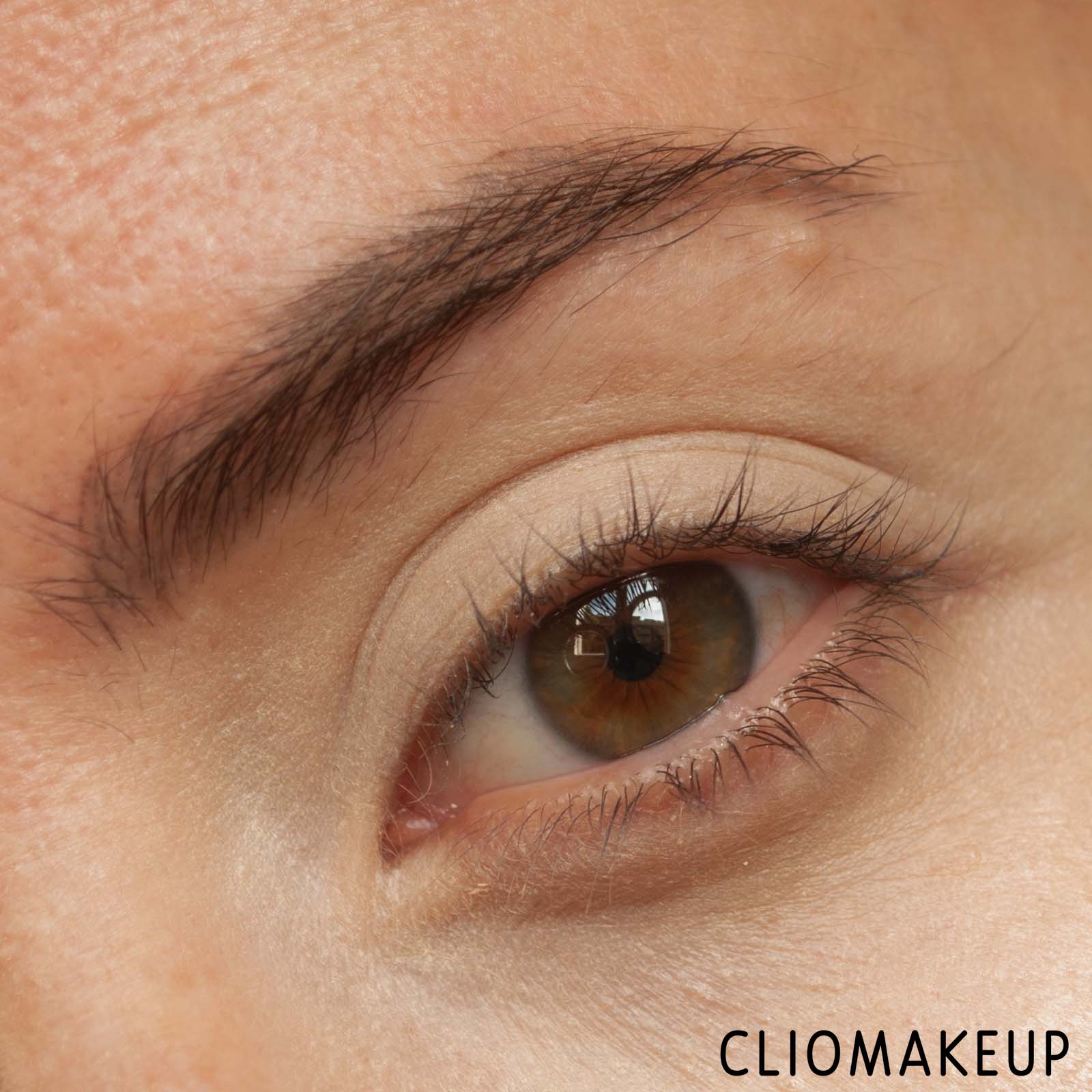 cliomakeup-recensione-correttore-too-faced-born-this-way-ethereal-light-illuminating-smoothing-concealer-10