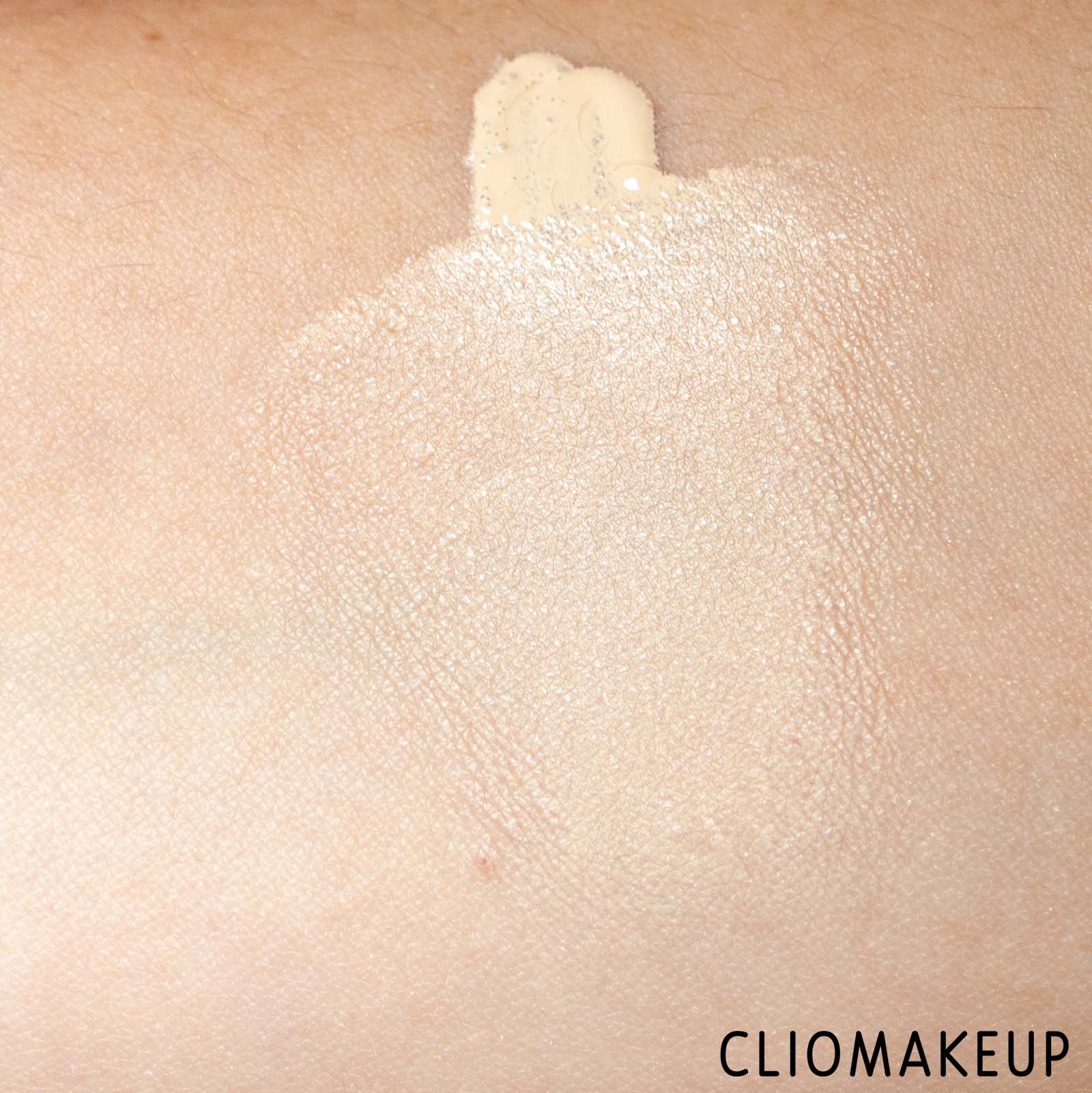 cliomakeup-recensione-correttore-too-faced-born-this-way-ethereal-light-illuminating-smoothing-concealer-6