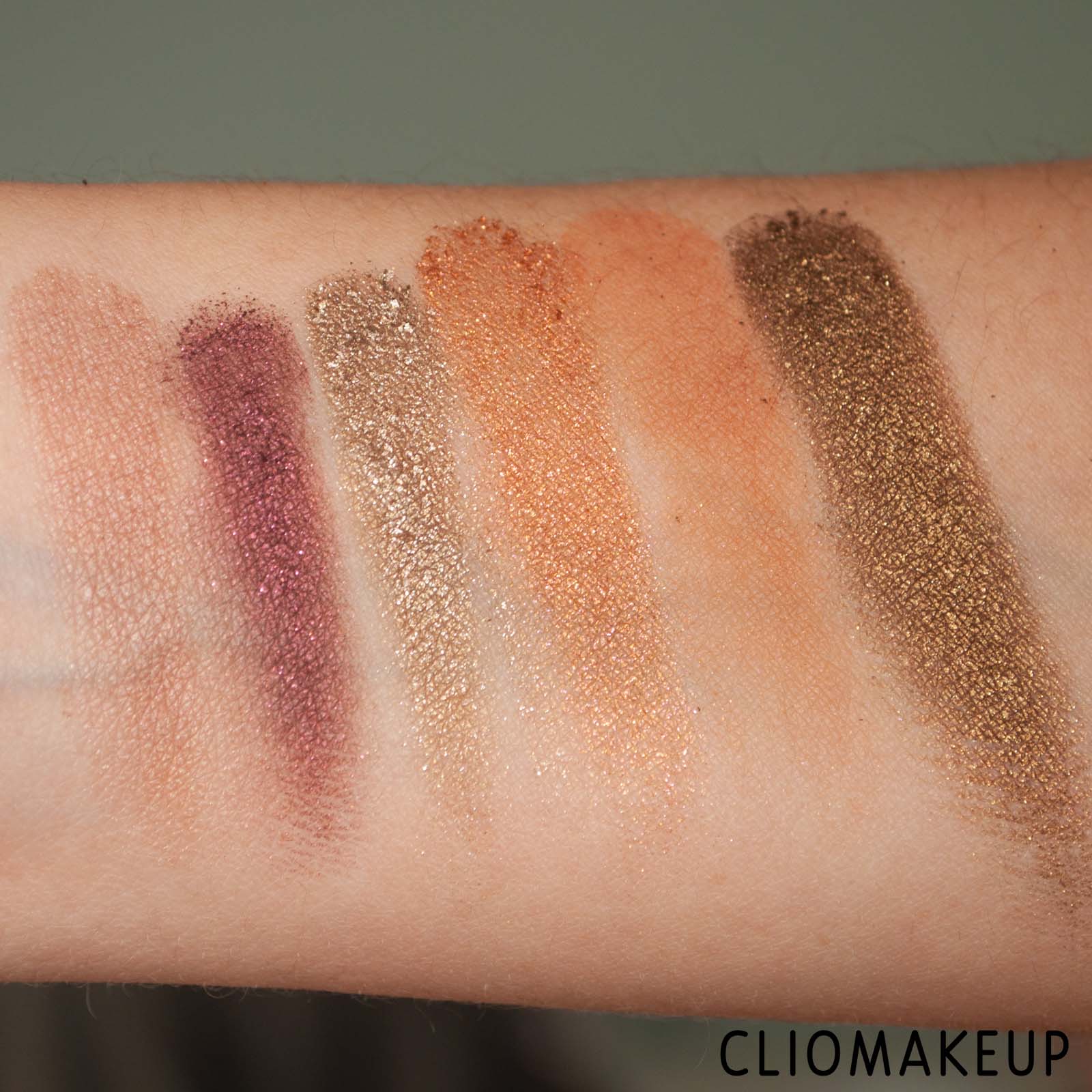 cliomakeup-recensione-palette-anastasia-beverly-hills-rose-metals-eye-shadow-and-pressed-pigment-palette-7