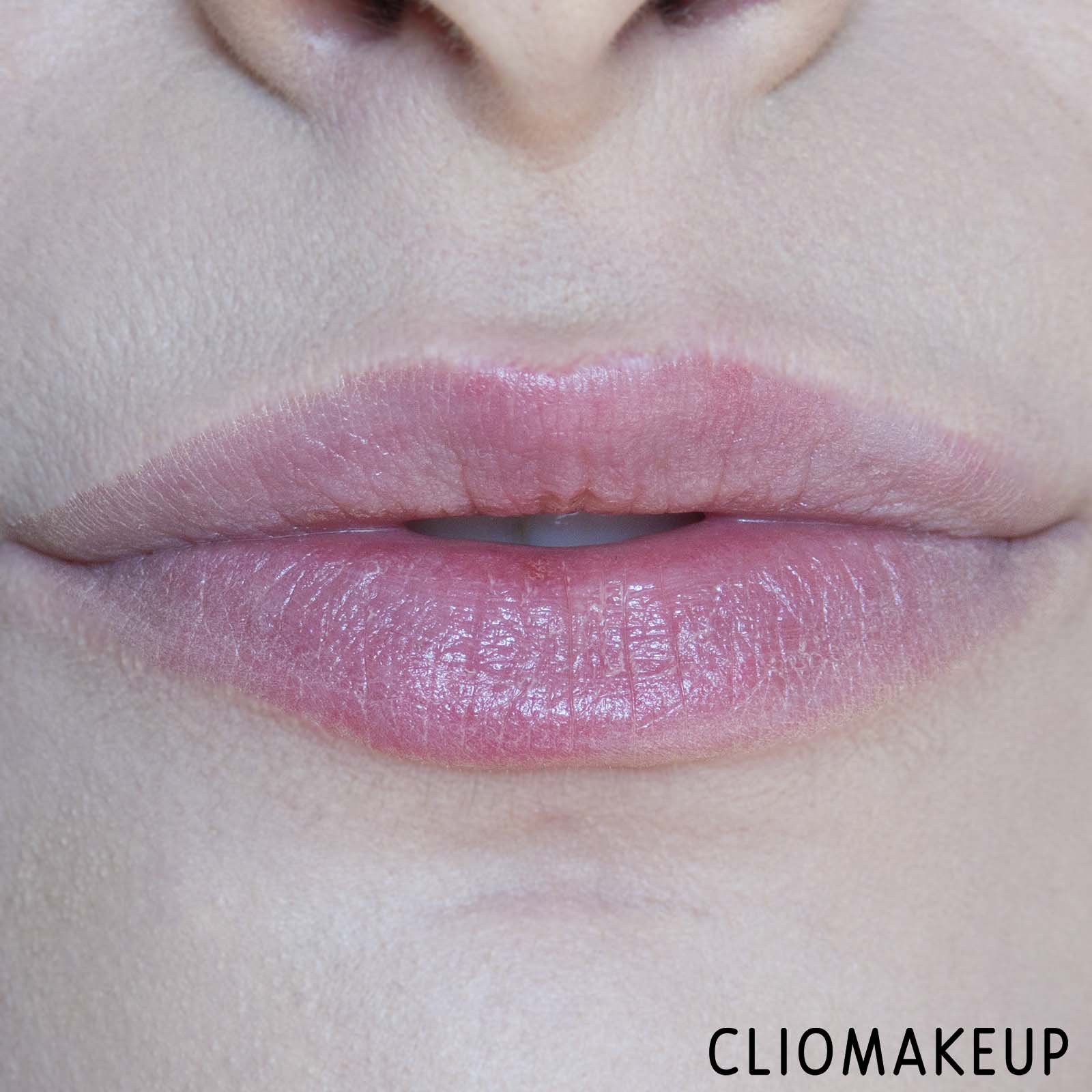 cliomakeup-recensione-rossetto-clinique-almost-lipstick-in-black-honey-8