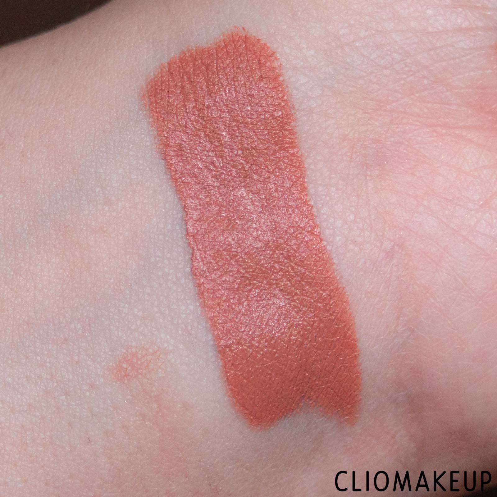 cliomakeup-recensione-rossetto-mac-lipstick-manuele-mameli-6