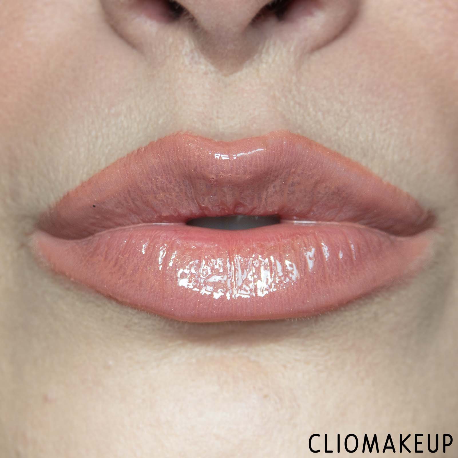 cliomakeup-recensione-gloss-natasha-denona-my-dream-lip-gloss-11