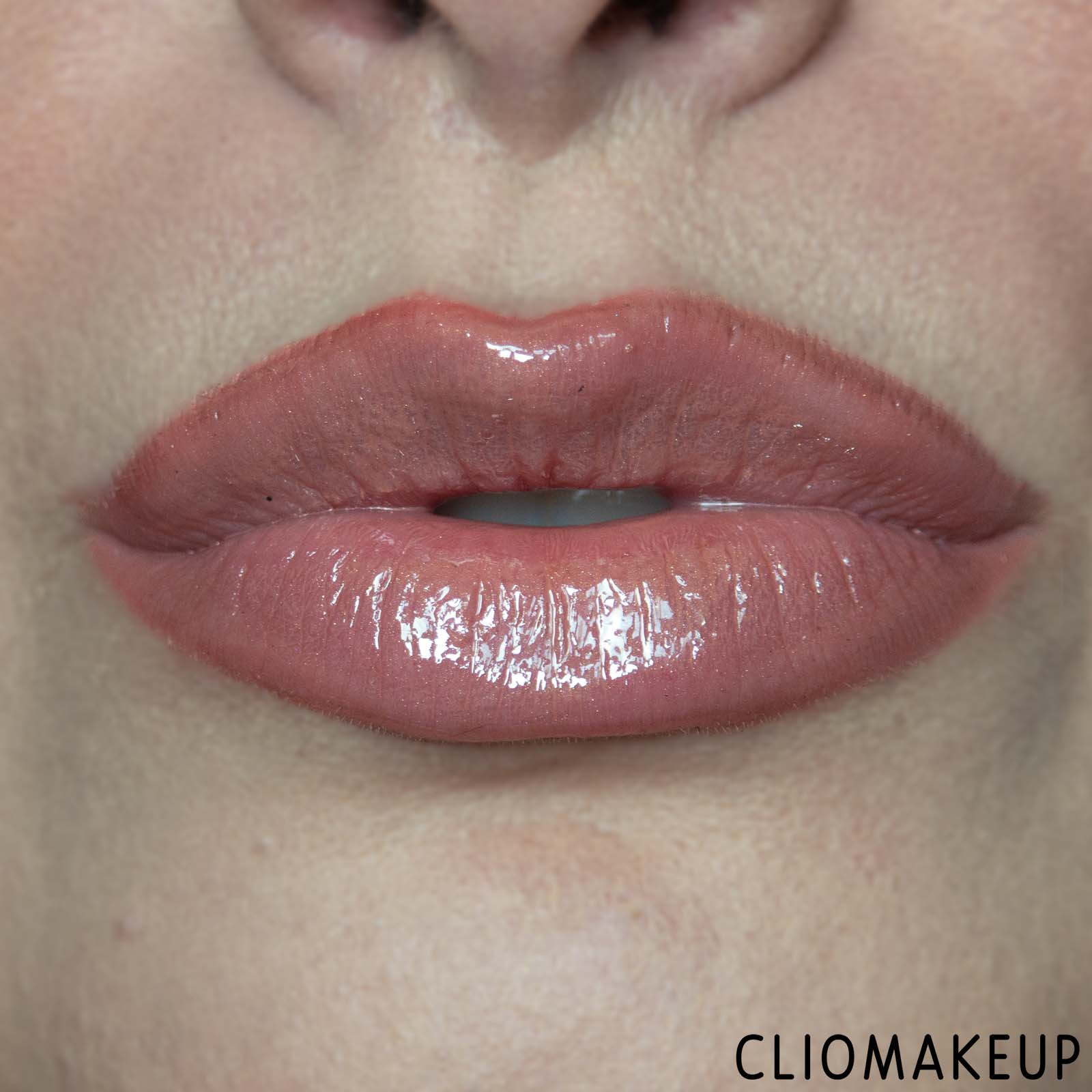 cliomakeup-recensione-gloss-natasha-denona-my-dream-lip-gloss-13cliomakeup-recensione-gloss-natasha-denona-my-dream-lip-gloss-13