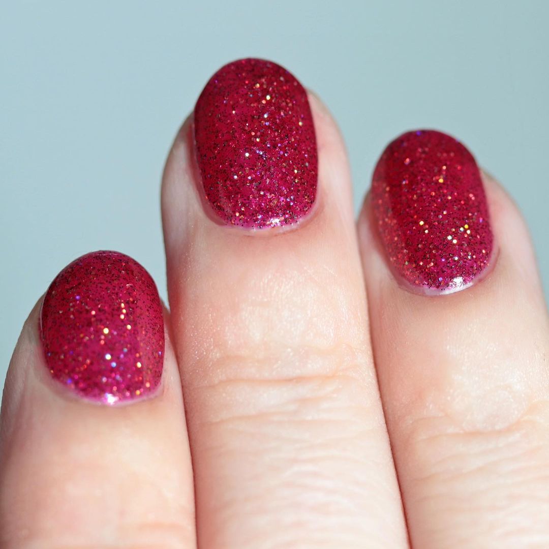 Cliomakeup-unghie-viva-magenta-glitter