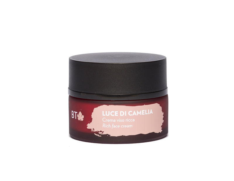 cliomakeup-creme-anti-age-inverno-2023-biofficina-toscana-crema-antirughe-ricca